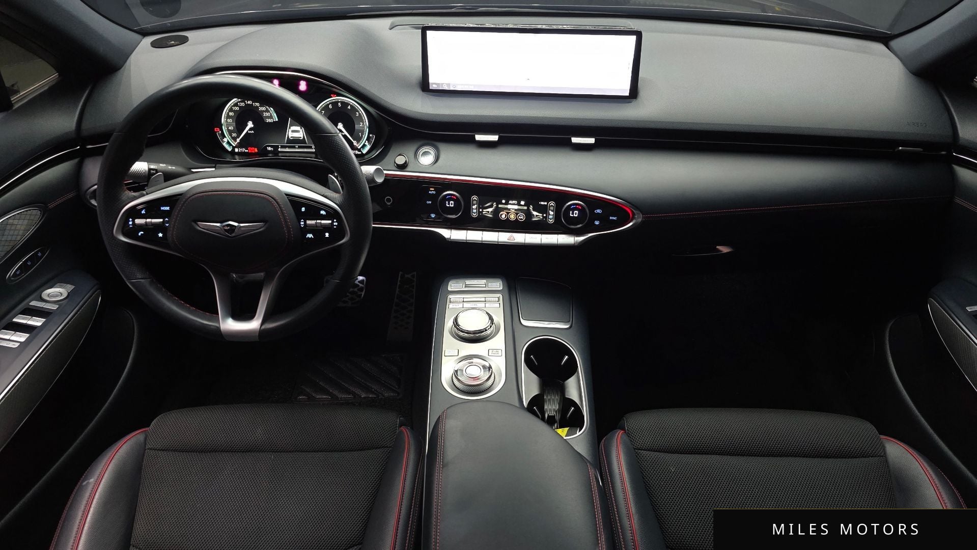 Genesis GV70 2022 — миниатюра 10