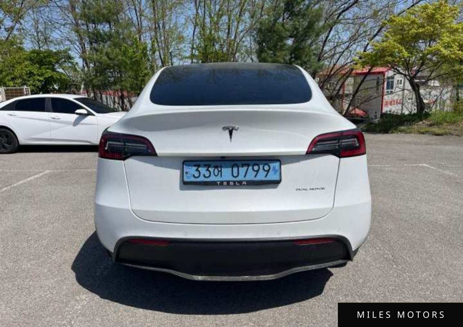 Tesla Model Y 2022 — миниатюра 3