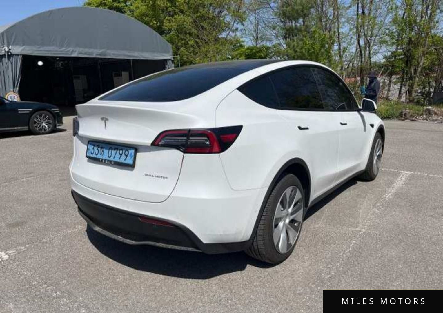 Tesla Model Y 2022 — миниатюра 5