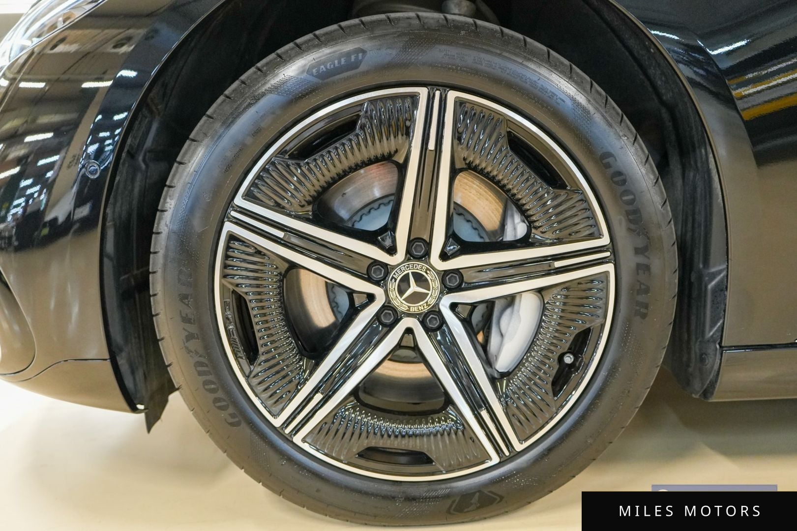 Mercedes-Benz EQS V297 2025 — миниатюра 5