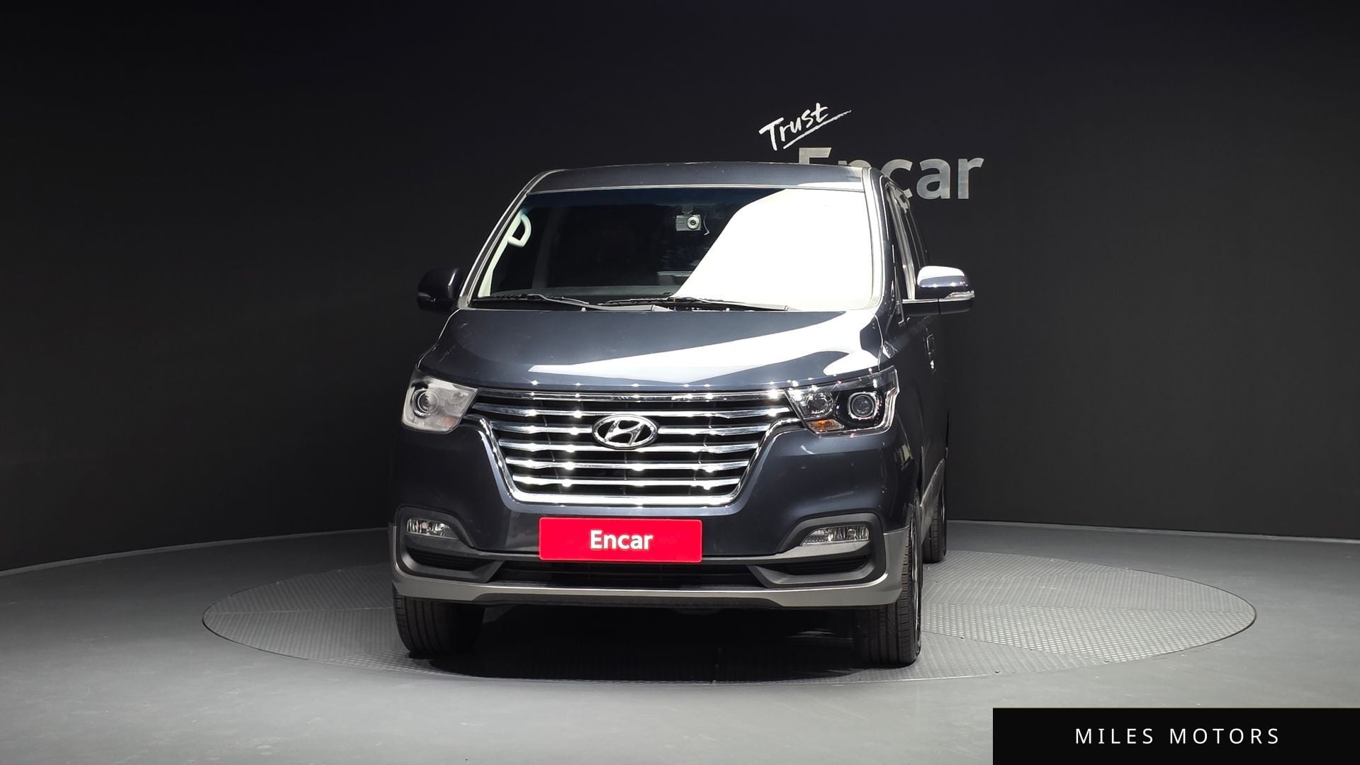 Hyundai Starex 2019 — миниатюра 3