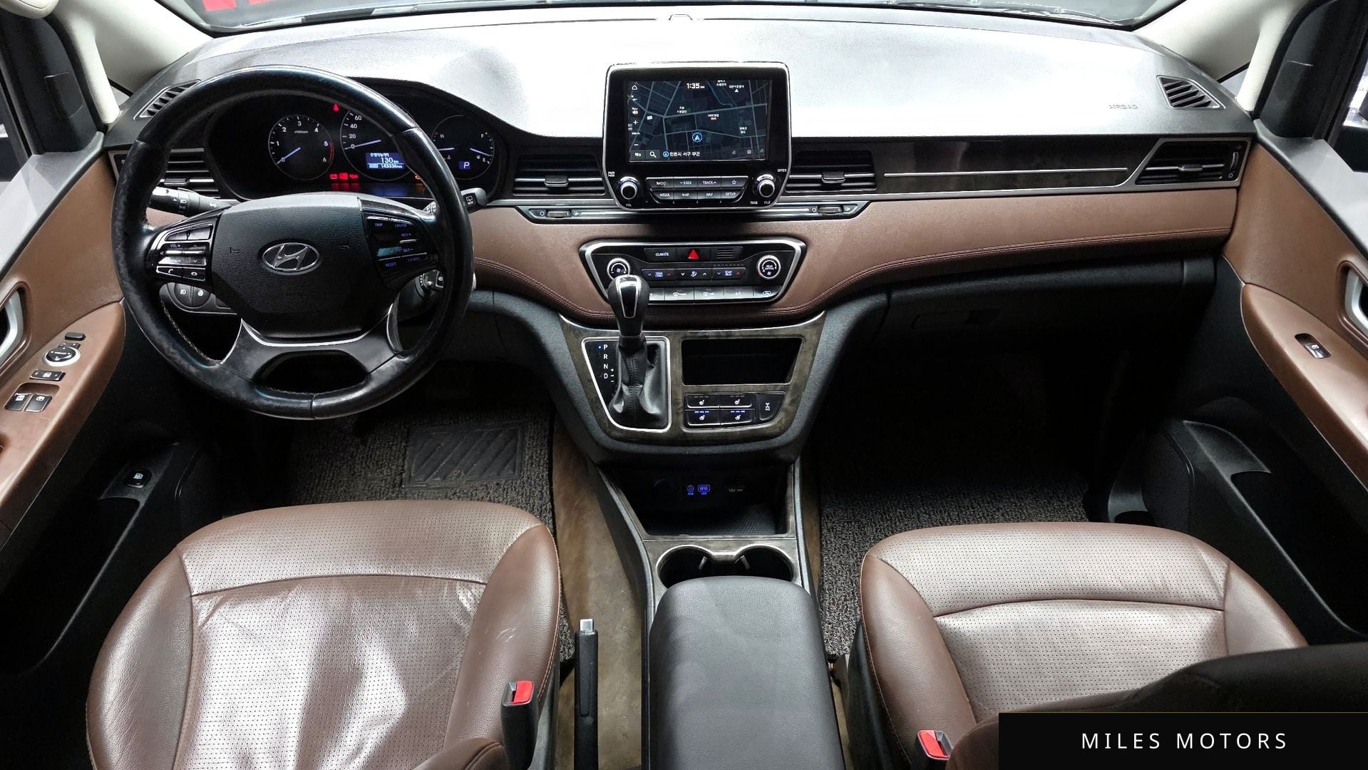 Hyundai Starex 2019 — миниатюра 10