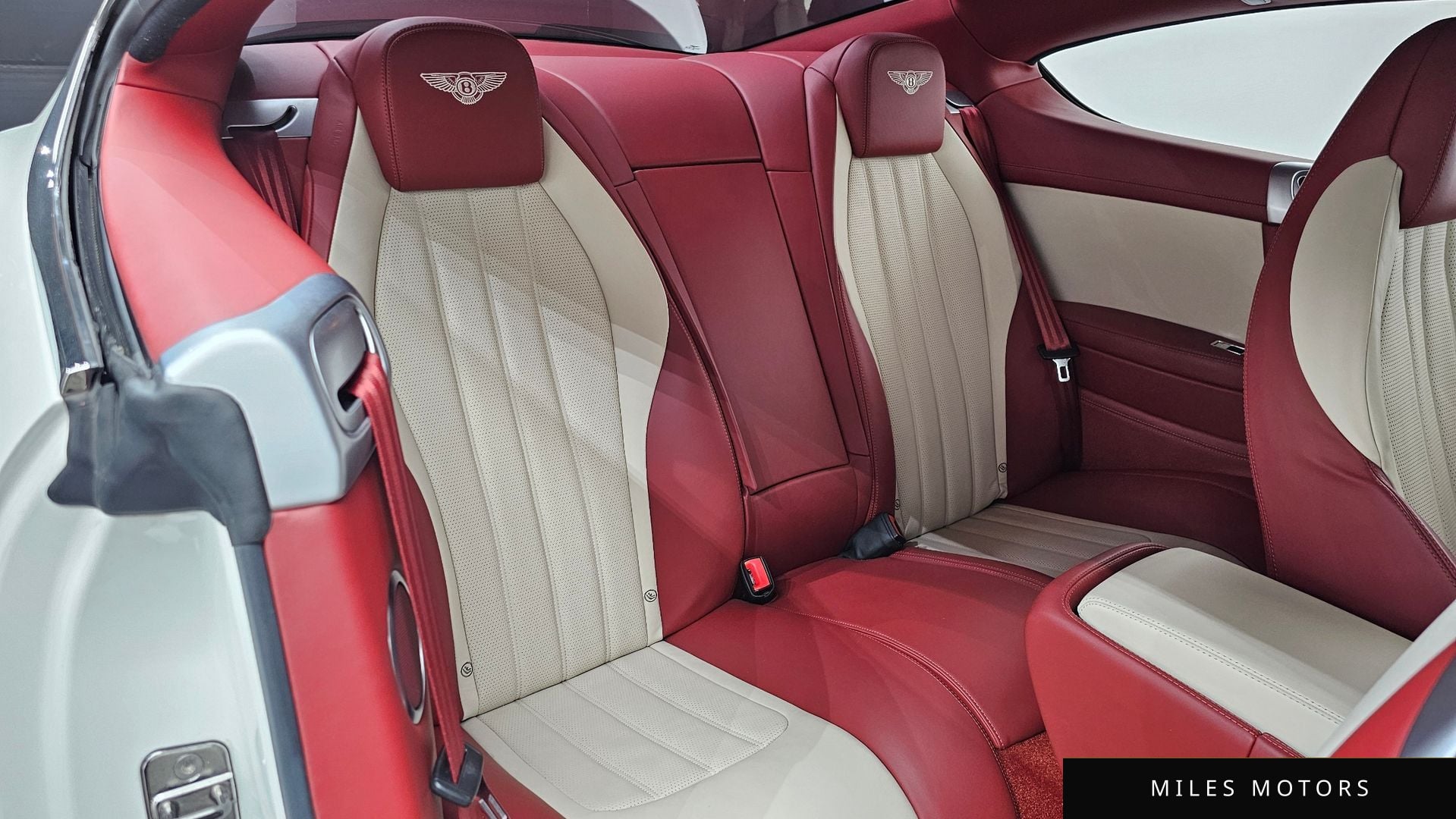 Bentley 컨티넨탈 GT 2014 — миниатюра 11