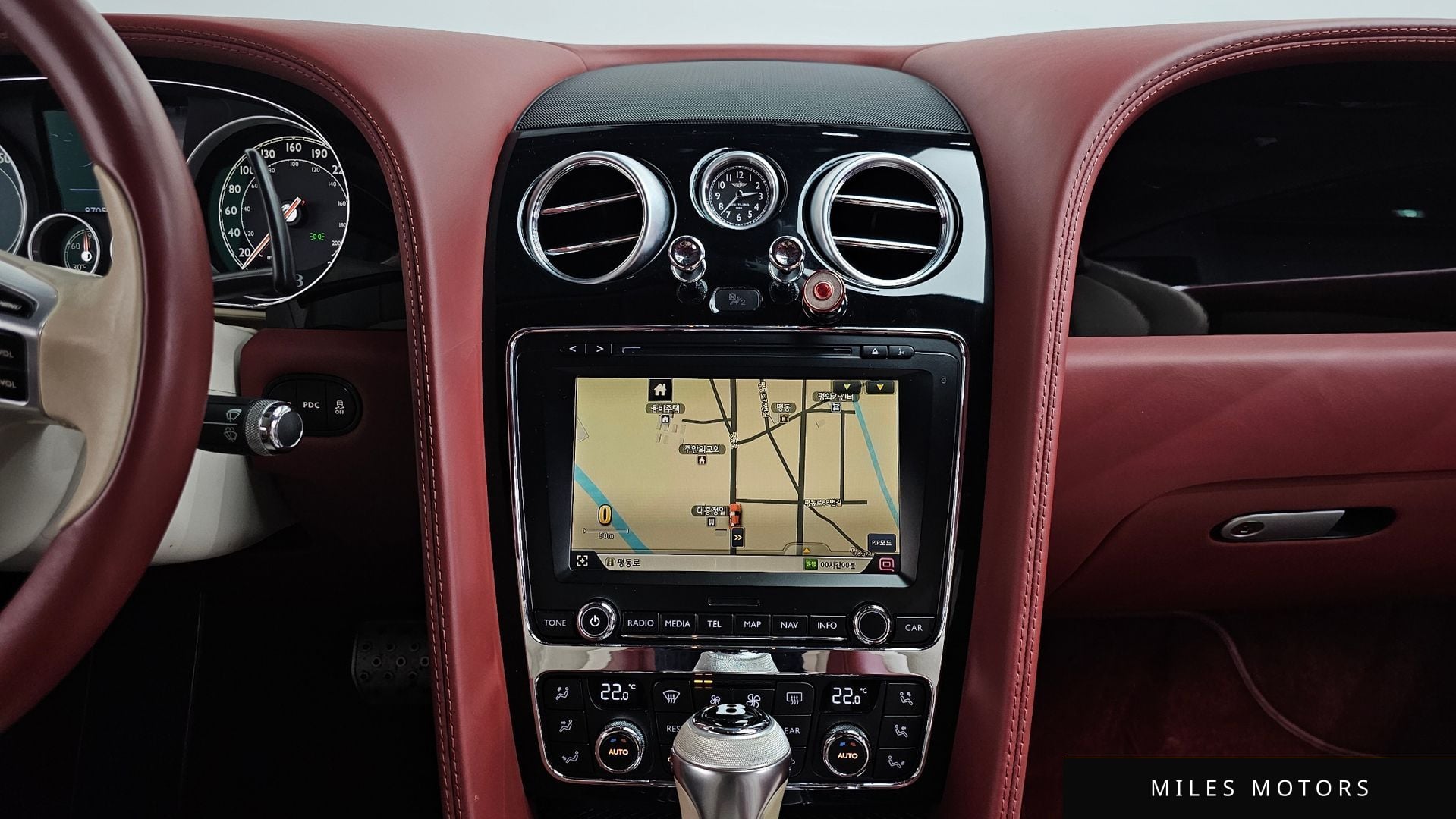 Bentley 컨티넨탈 GT 2014 — миниатюра 12