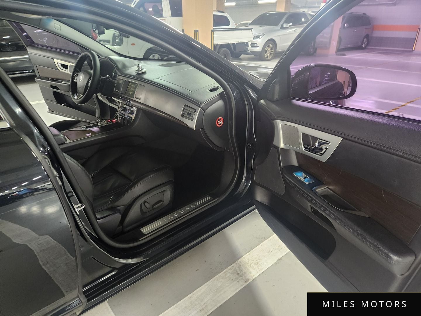 Jaguar XF 2012 — миниатюра 9