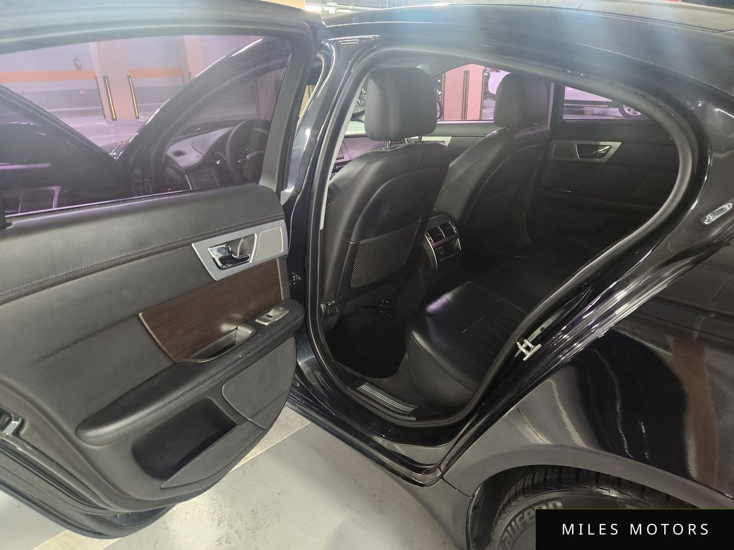 Jaguar XF 2012 — миниатюра 10