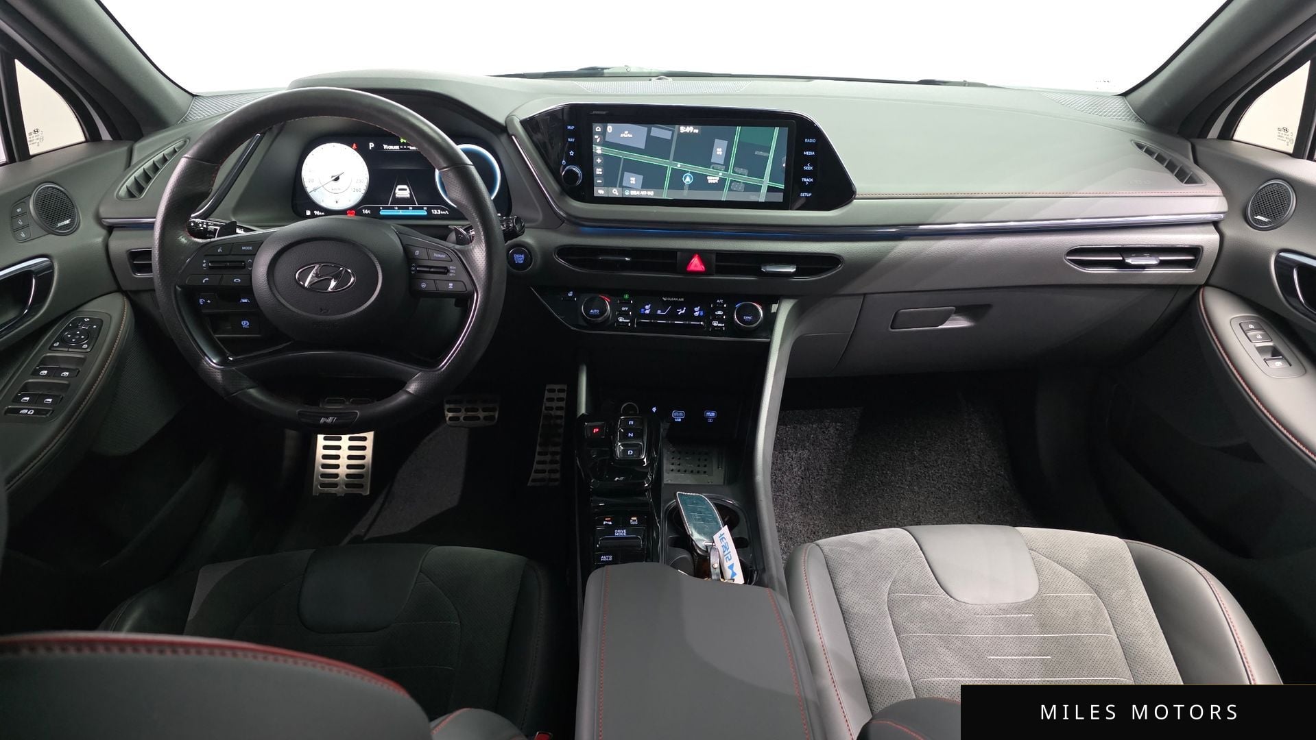 Hyundai Sonata 2022 — миниатюра 10