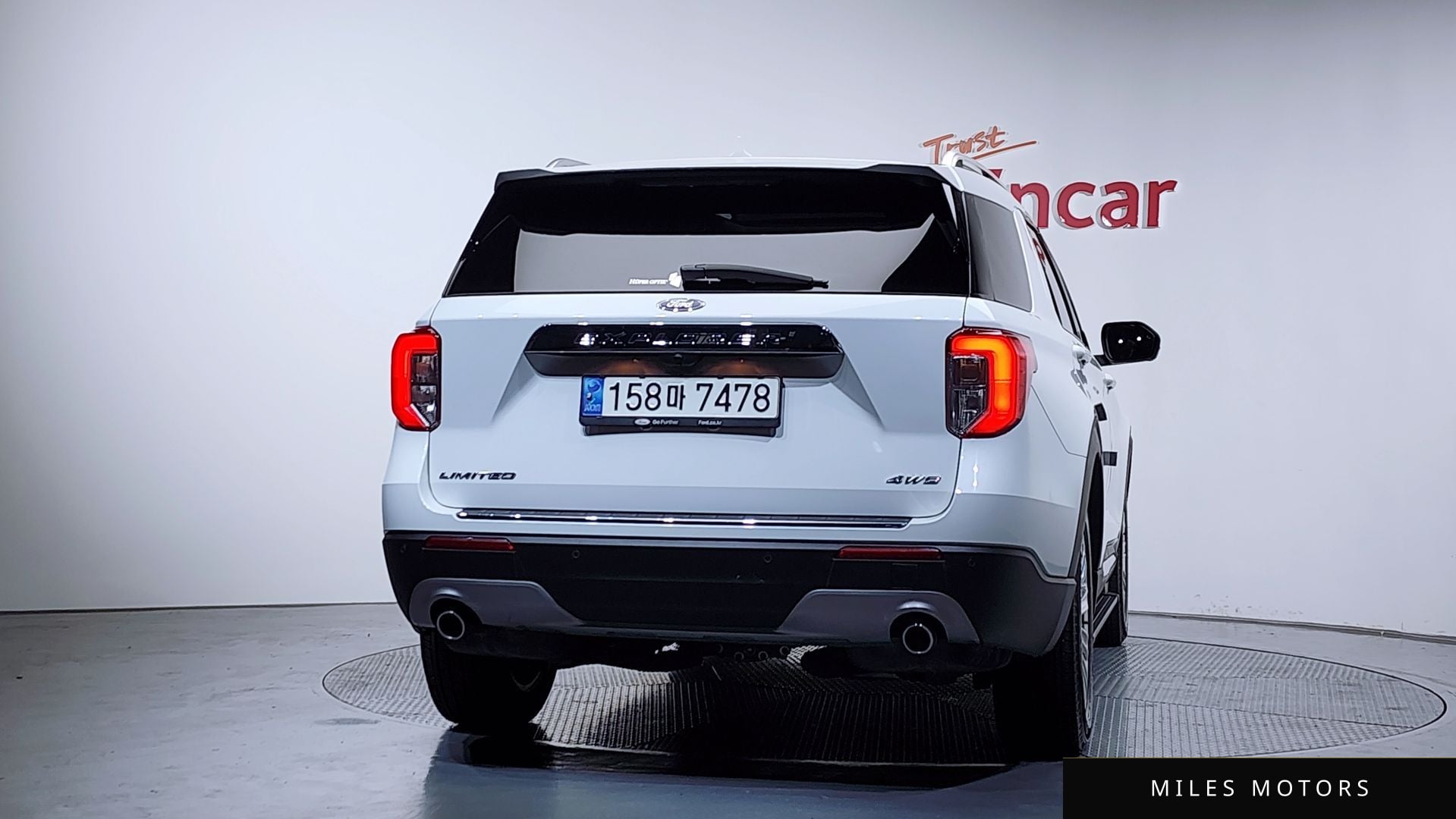 Ford Explorer 2022 — миниатюра 4