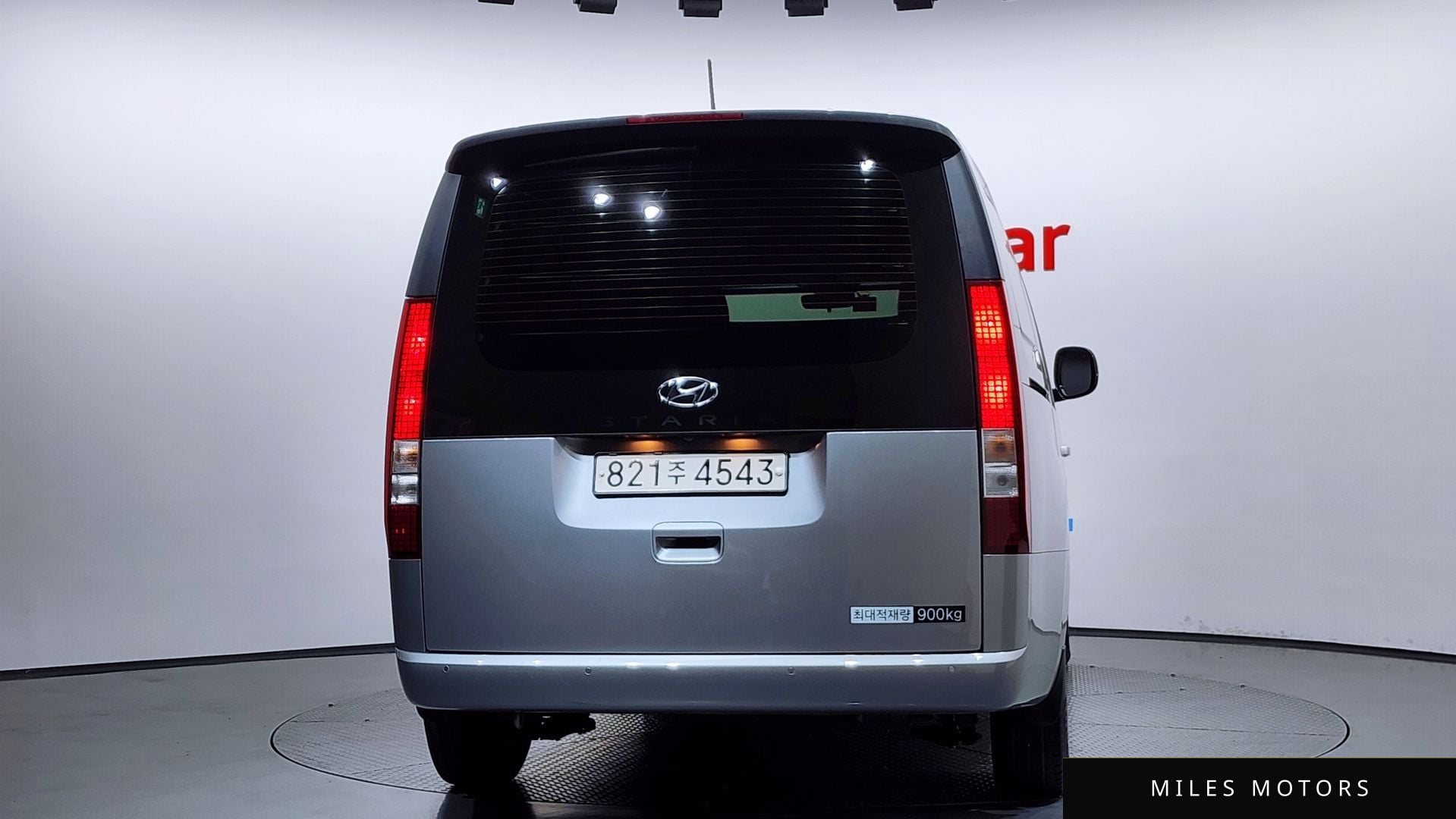 Hyundai Staria 2023 — миниатюра 4