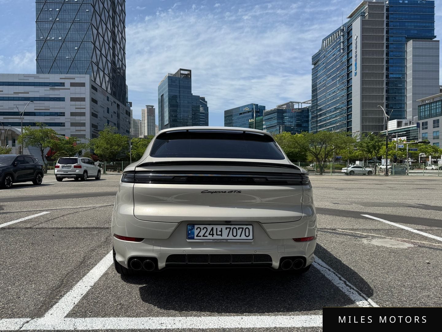 Porsche Cayenne 2025 — миниатюра 4