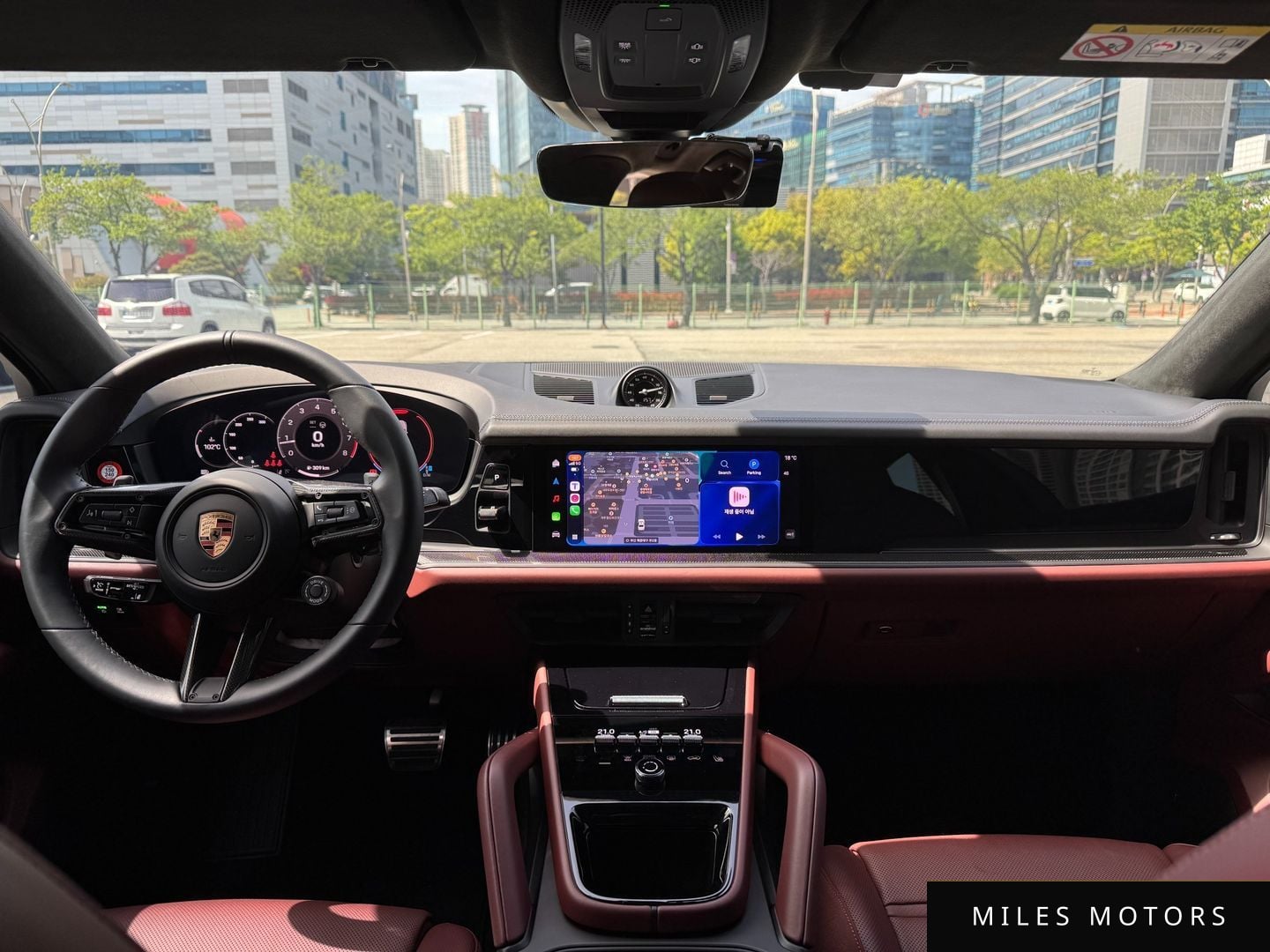 Porsche Cayenne 2025 — миниатюра 12