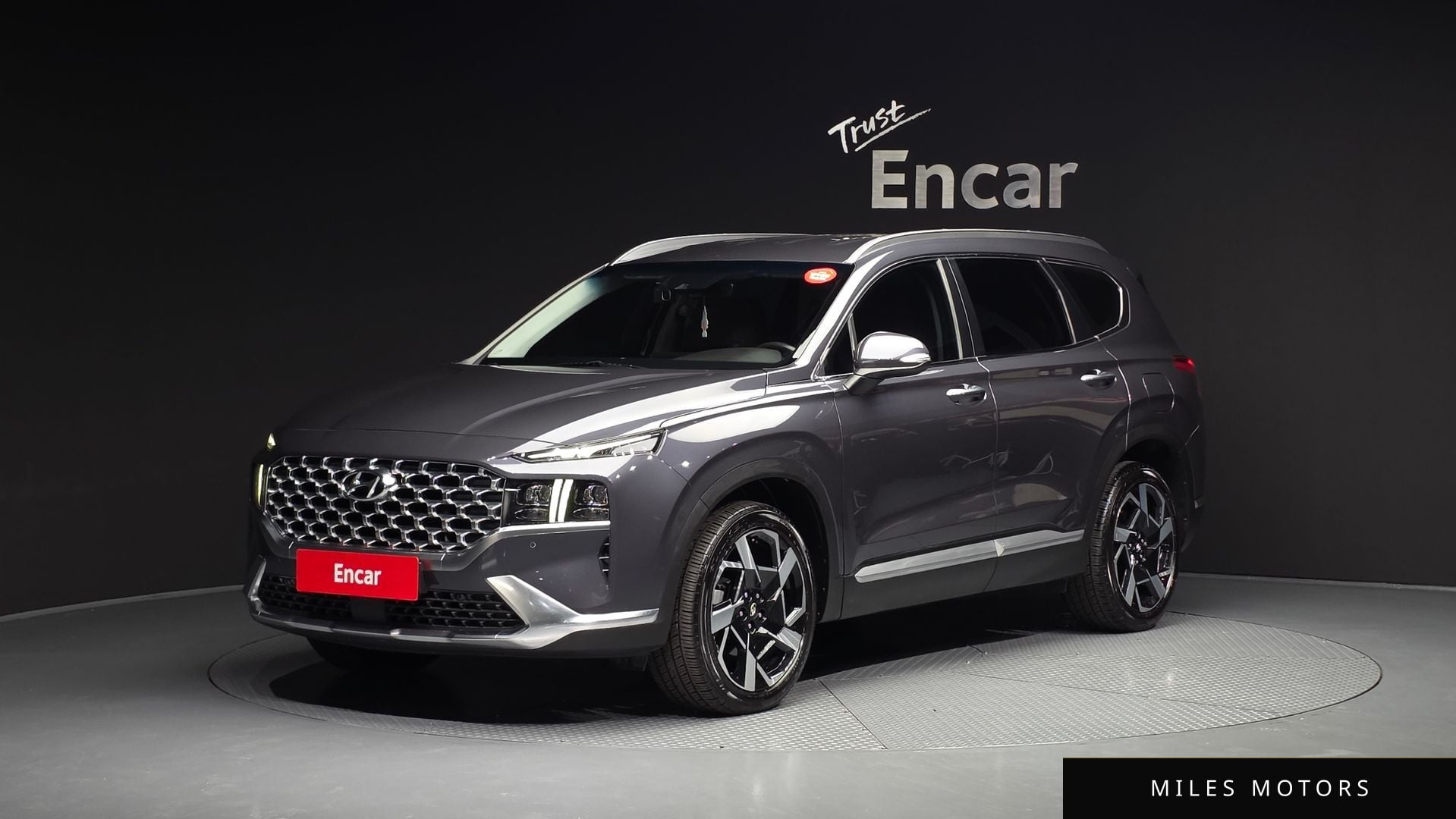Hyundai Santafe 2021 — фото 1 из 12
