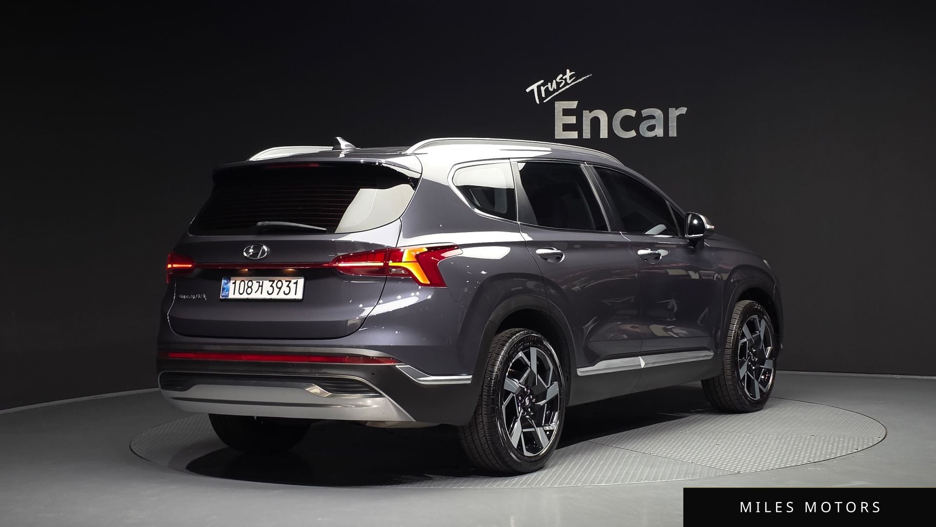 Hyundai Santafe 2021 — миниатюра 2