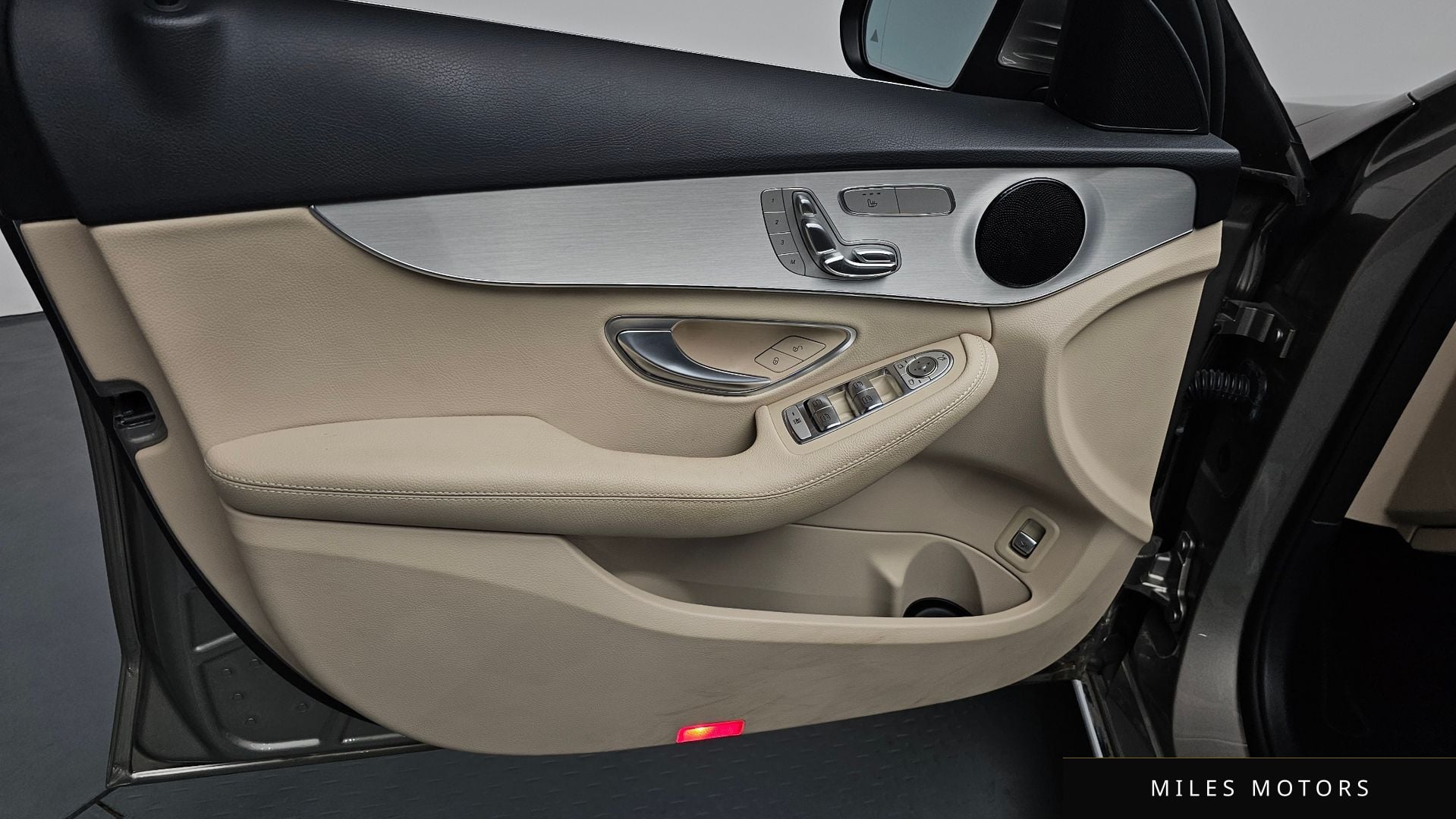 Mercedes-Benz C-클래스 W205 2020 — миниатюра 13