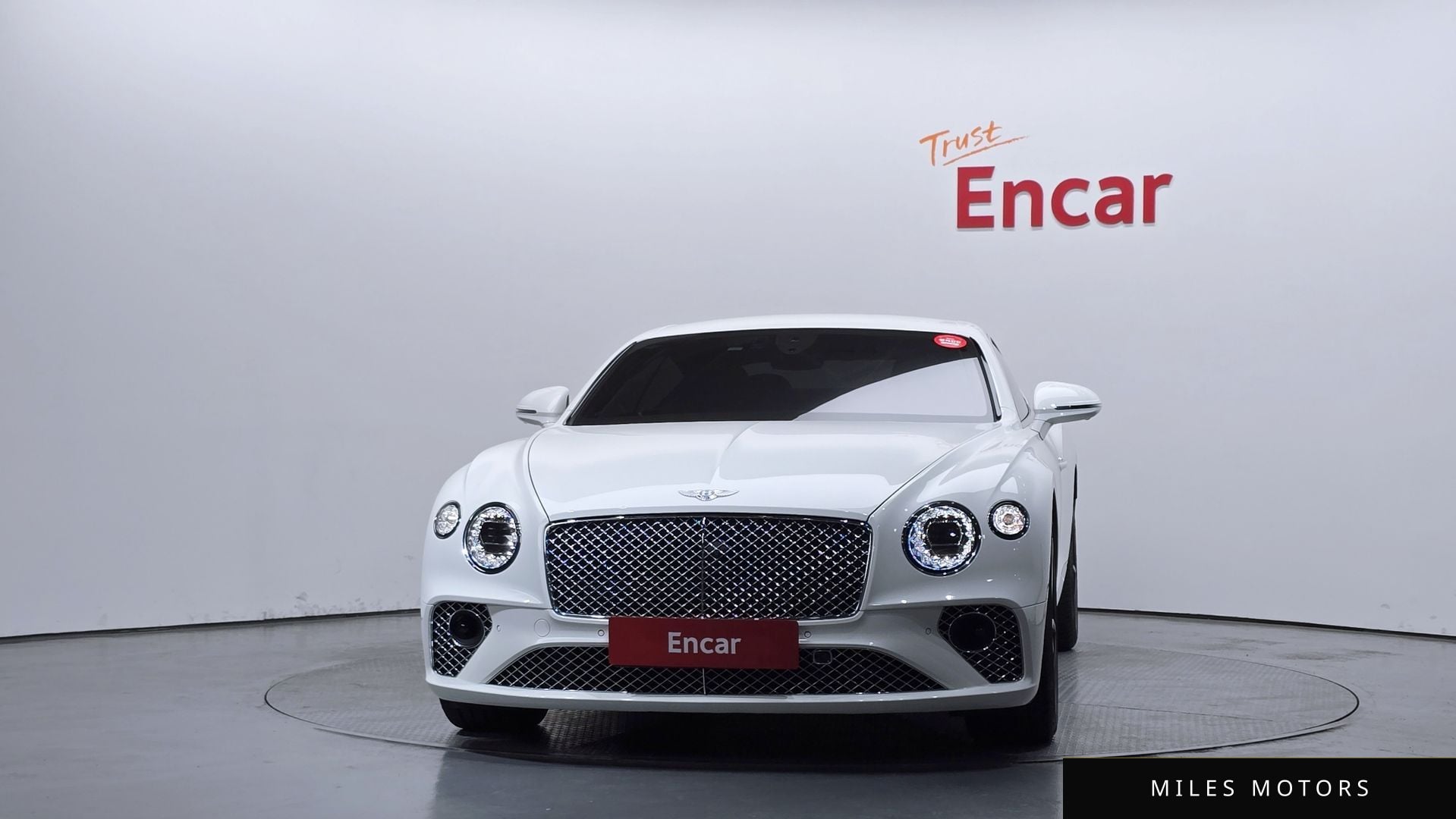 Bentley Continental GT 2022 — миниатюра 3