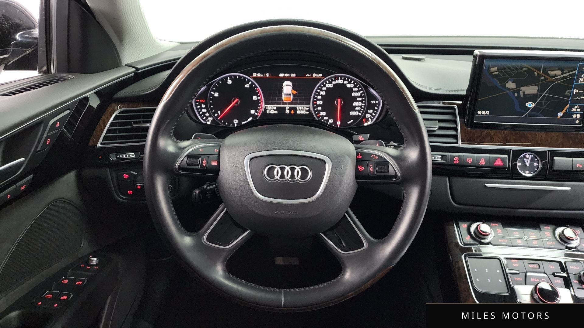 Audi A8 2015 — миниатюра 12