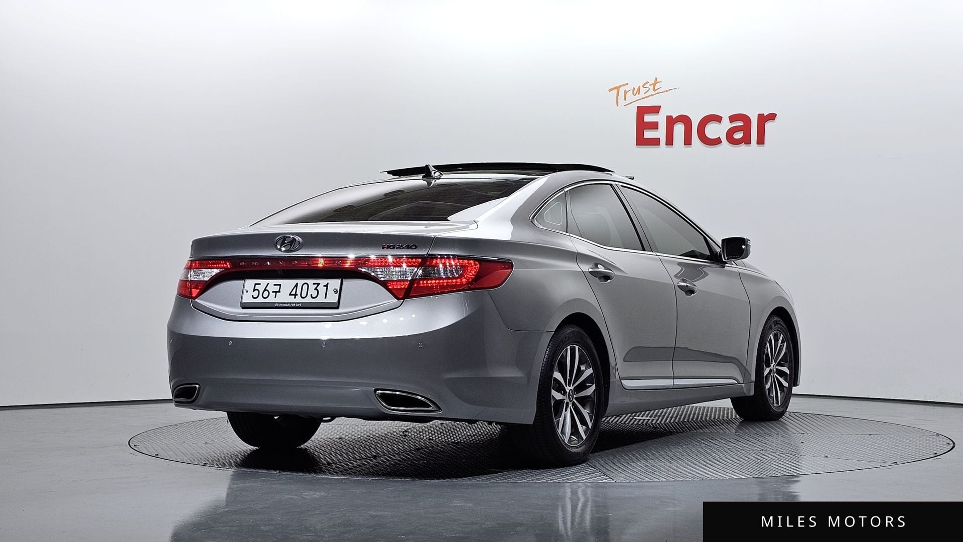 Hyundai Grandeur 2012 — миниатюра 2