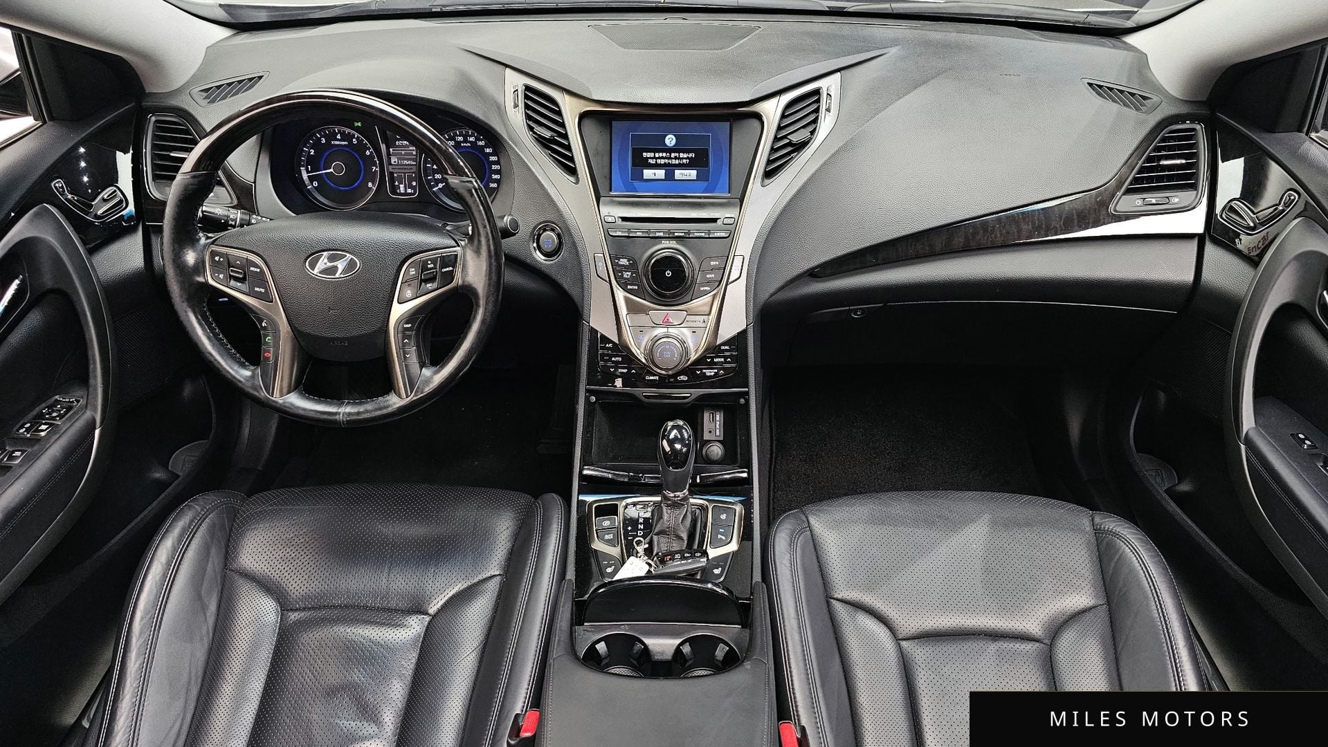 Hyundai Grandeur 2012 — миниатюра 10