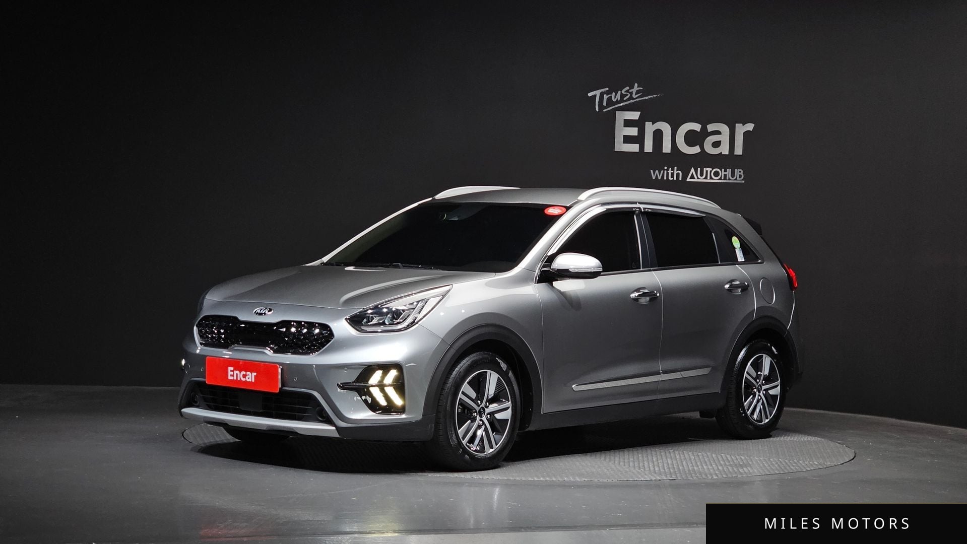Kia Niro 2020 — фото 1 из 12