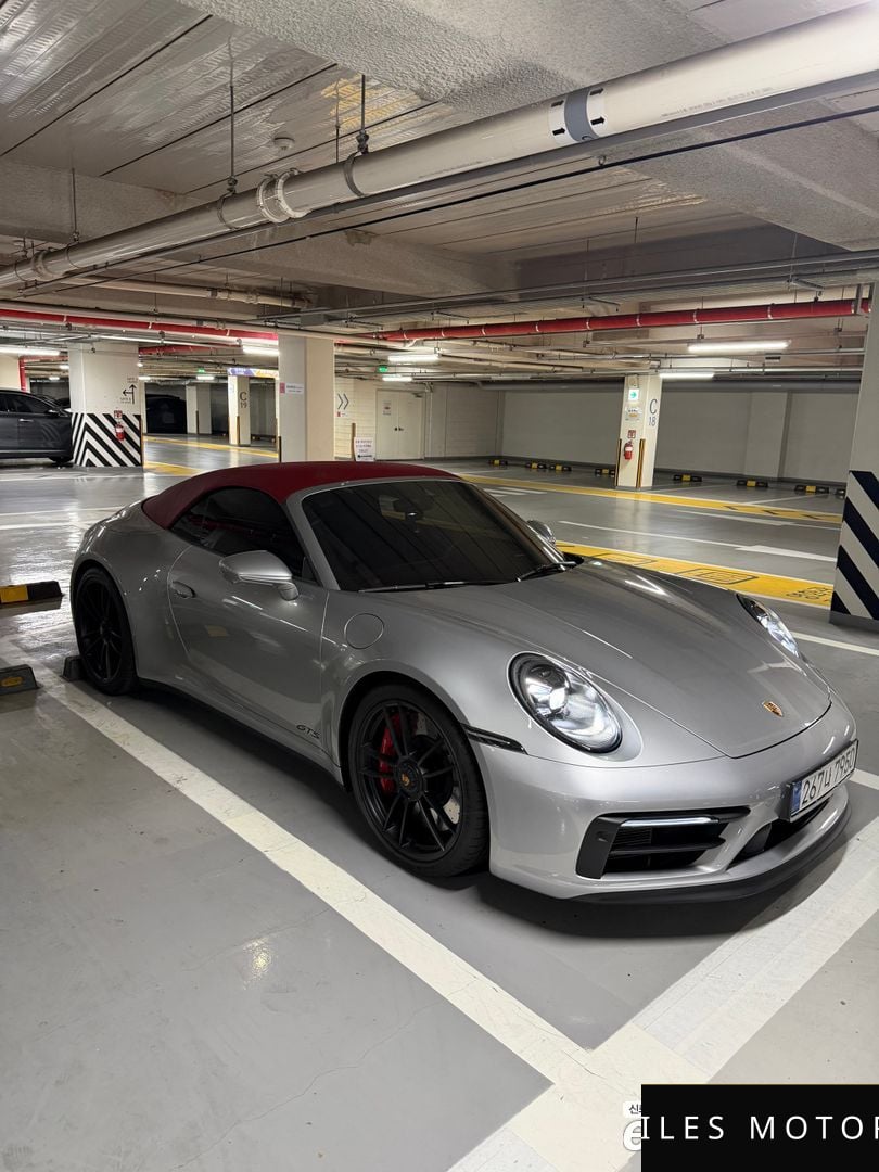 Porsche 911 (992) 2024 — миниатюра 5