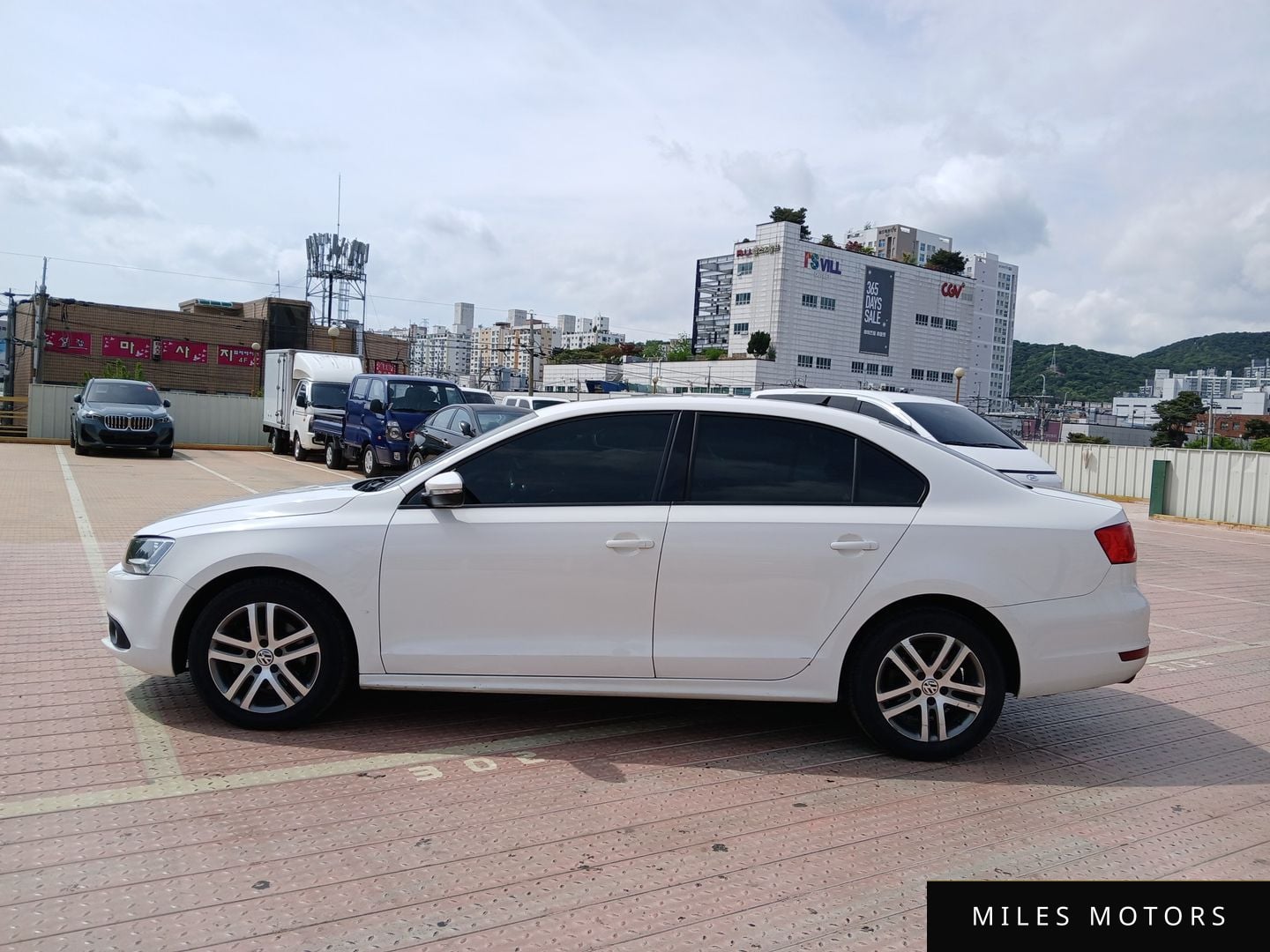 Volkswagen Jetta 2011 — миниатюра 3