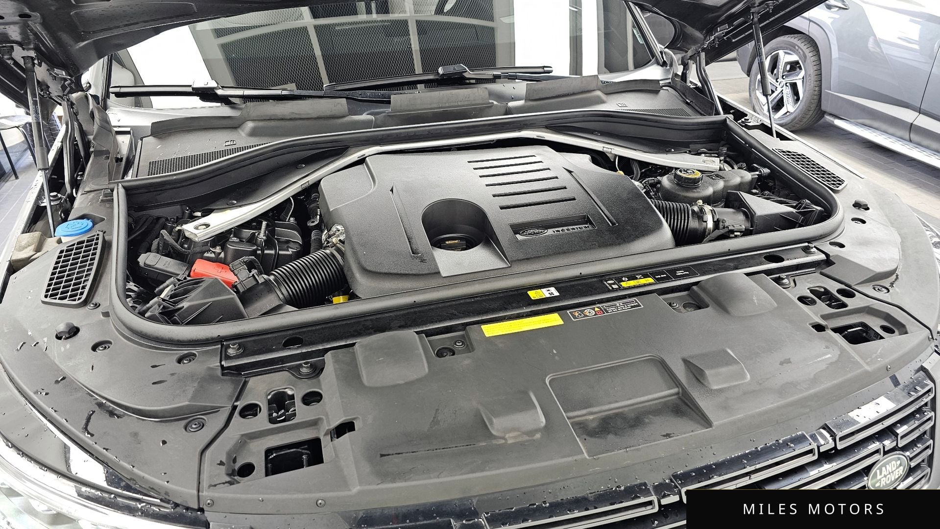 Land Rover Range Rover Sport 2023 — миниатюра 6