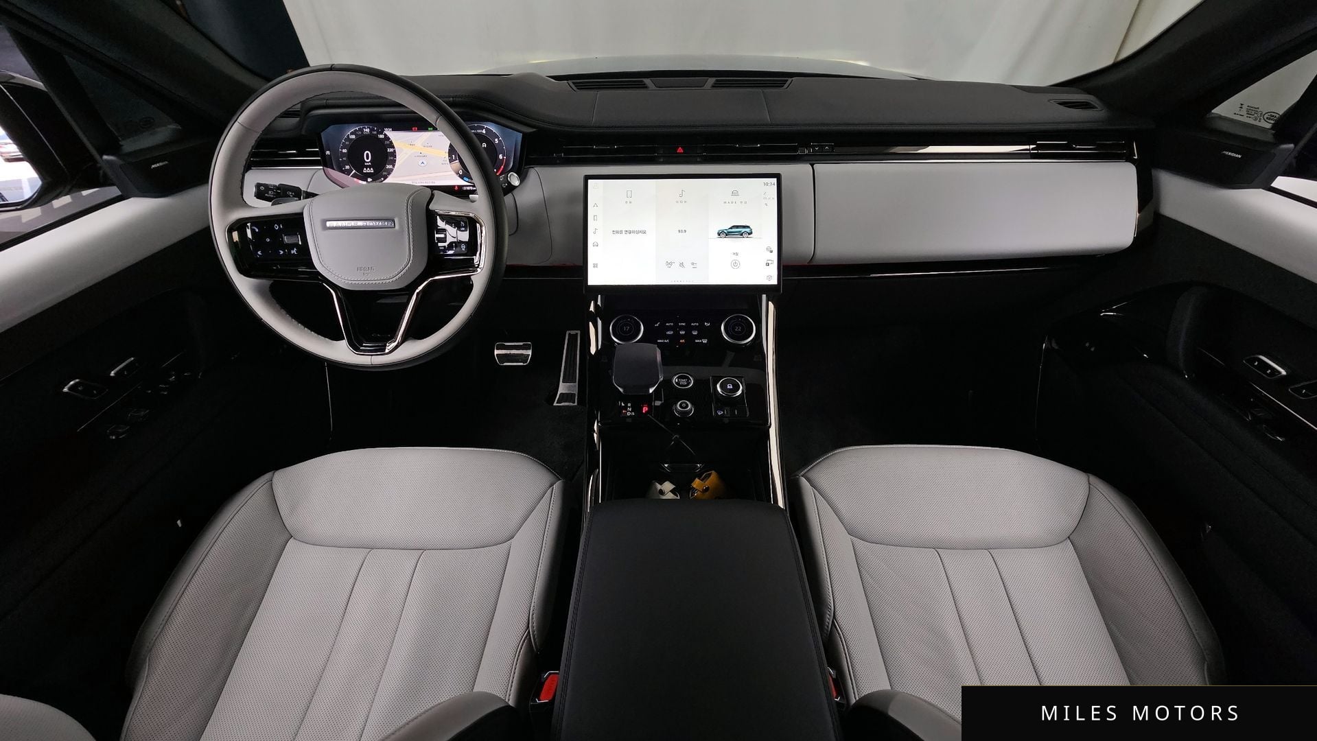 Land Rover Range Rover Sport 2023 — миниатюра 10