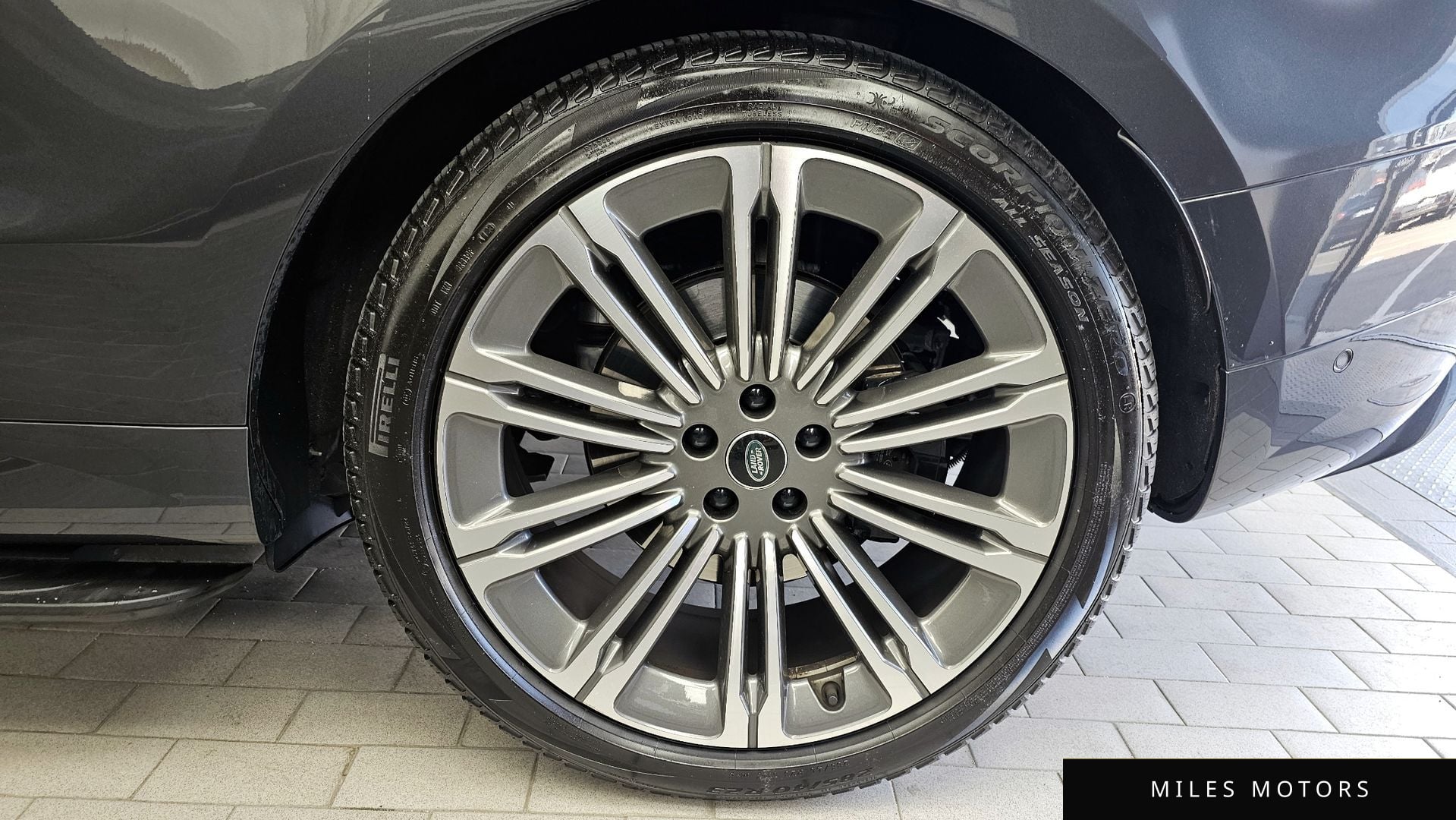 Land Rover Range Rover Sport 2023 — миниатюра 7
