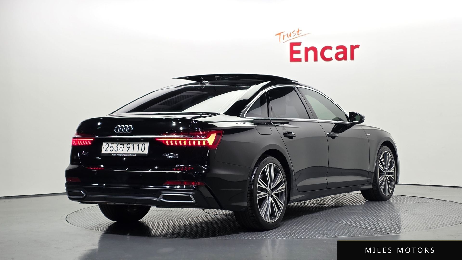 Audi A6 (C8) 2023 — миниатюра 2