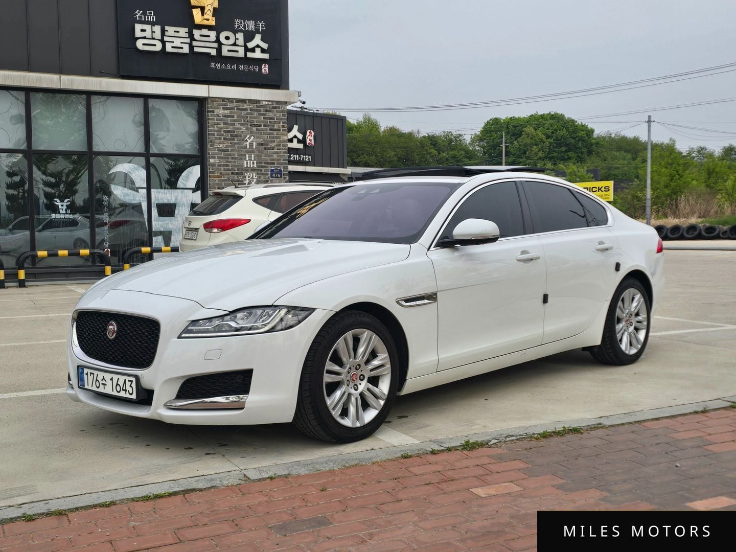 Jaguar XF (X260) 2019 — фото 1 из 12