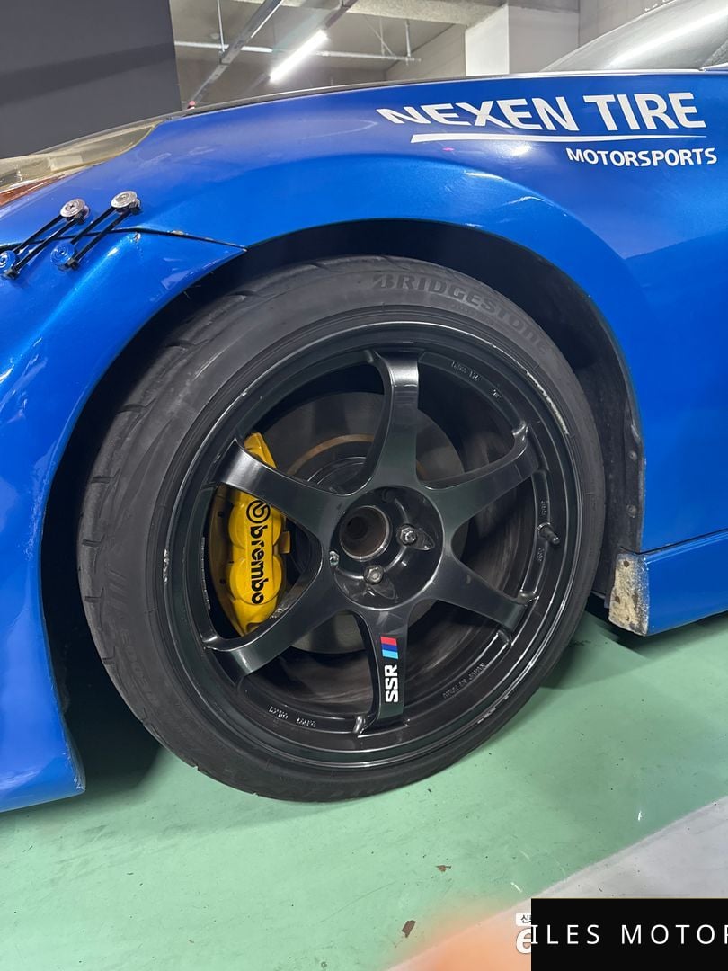 Nissan 370Z 2010 — миниатюра 5