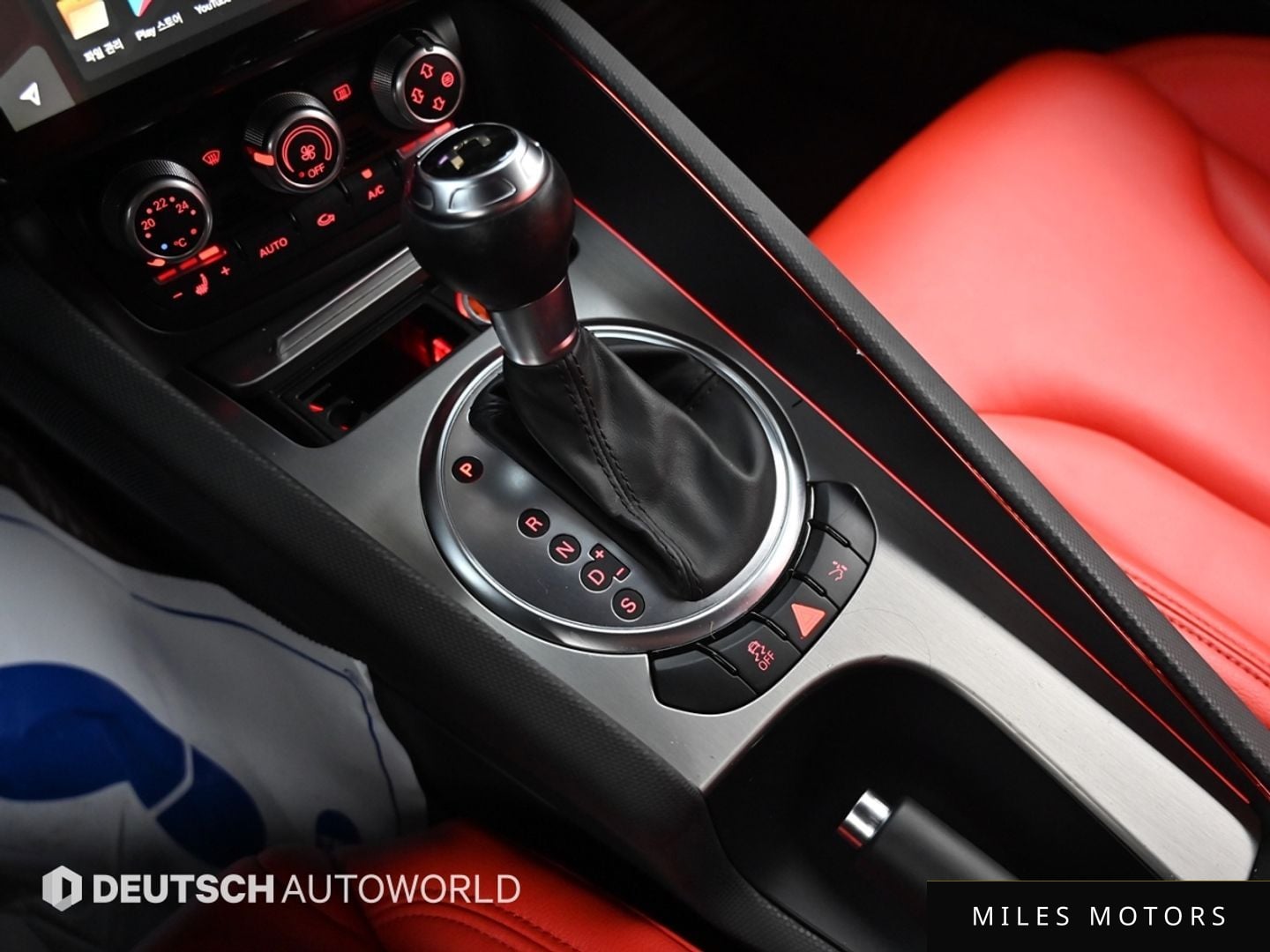 Audi TT 2013 — миниатюра 9