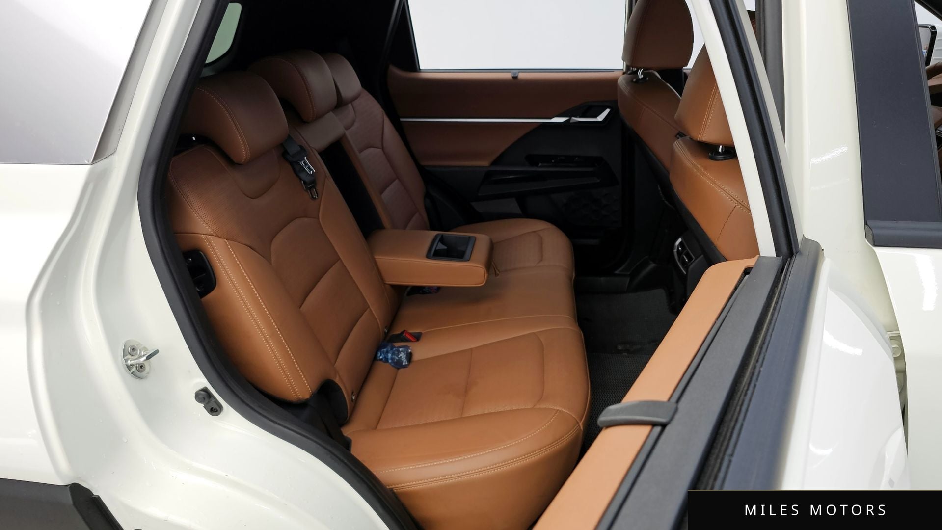 KG Mobility 토레스 2023 — миниатюра 17