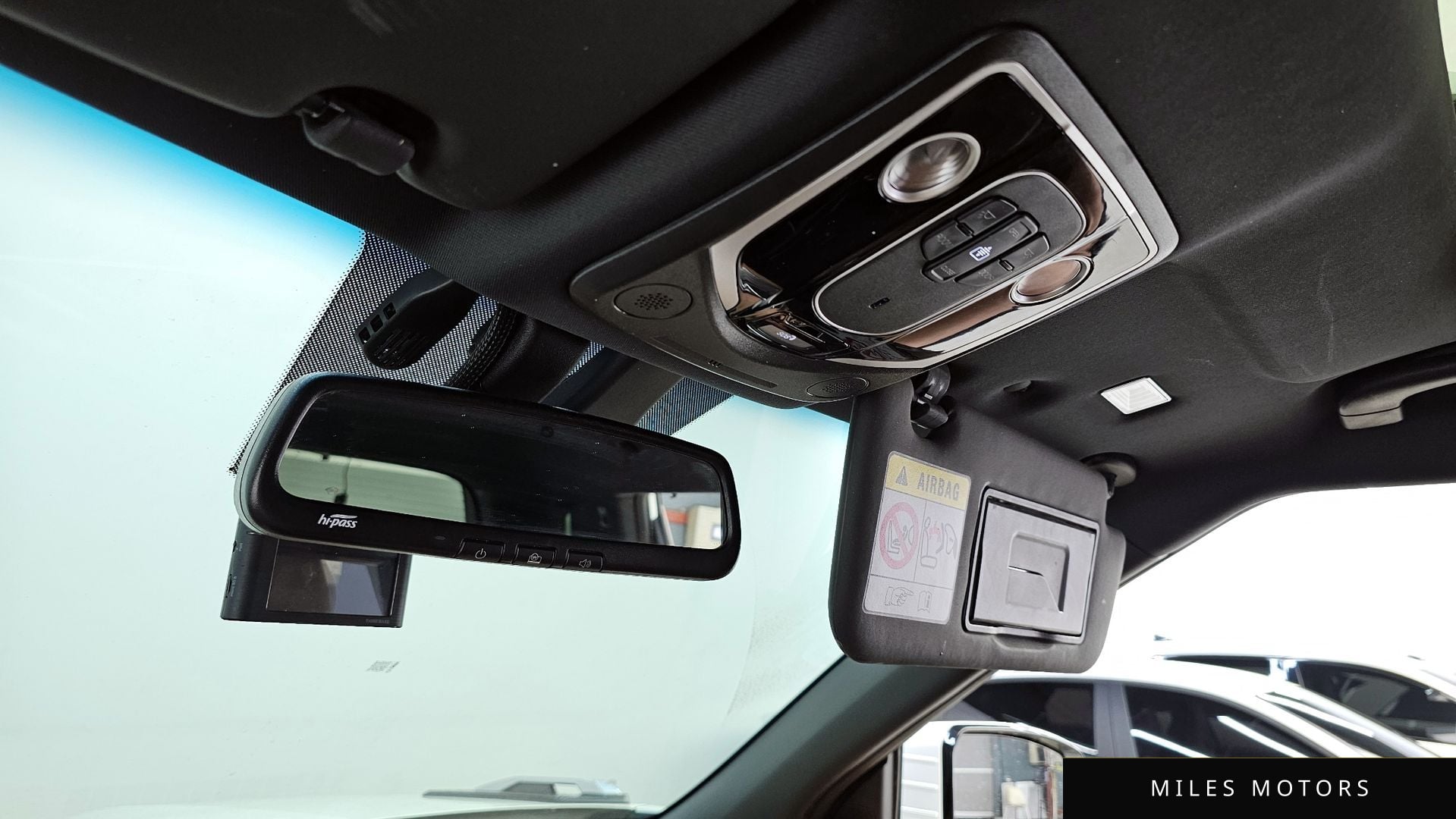 KG Mobility 토레스 2023 — миниатюра 28