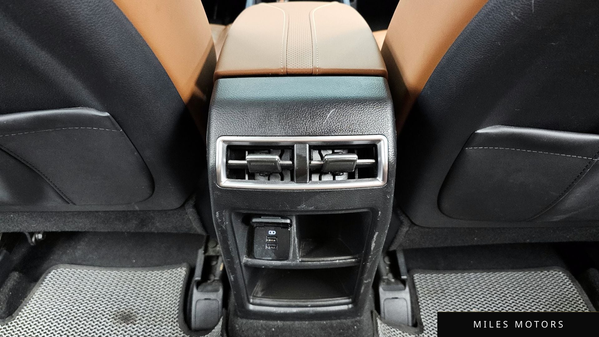 KG Mobility 토레스 2023 — миниатюра 31