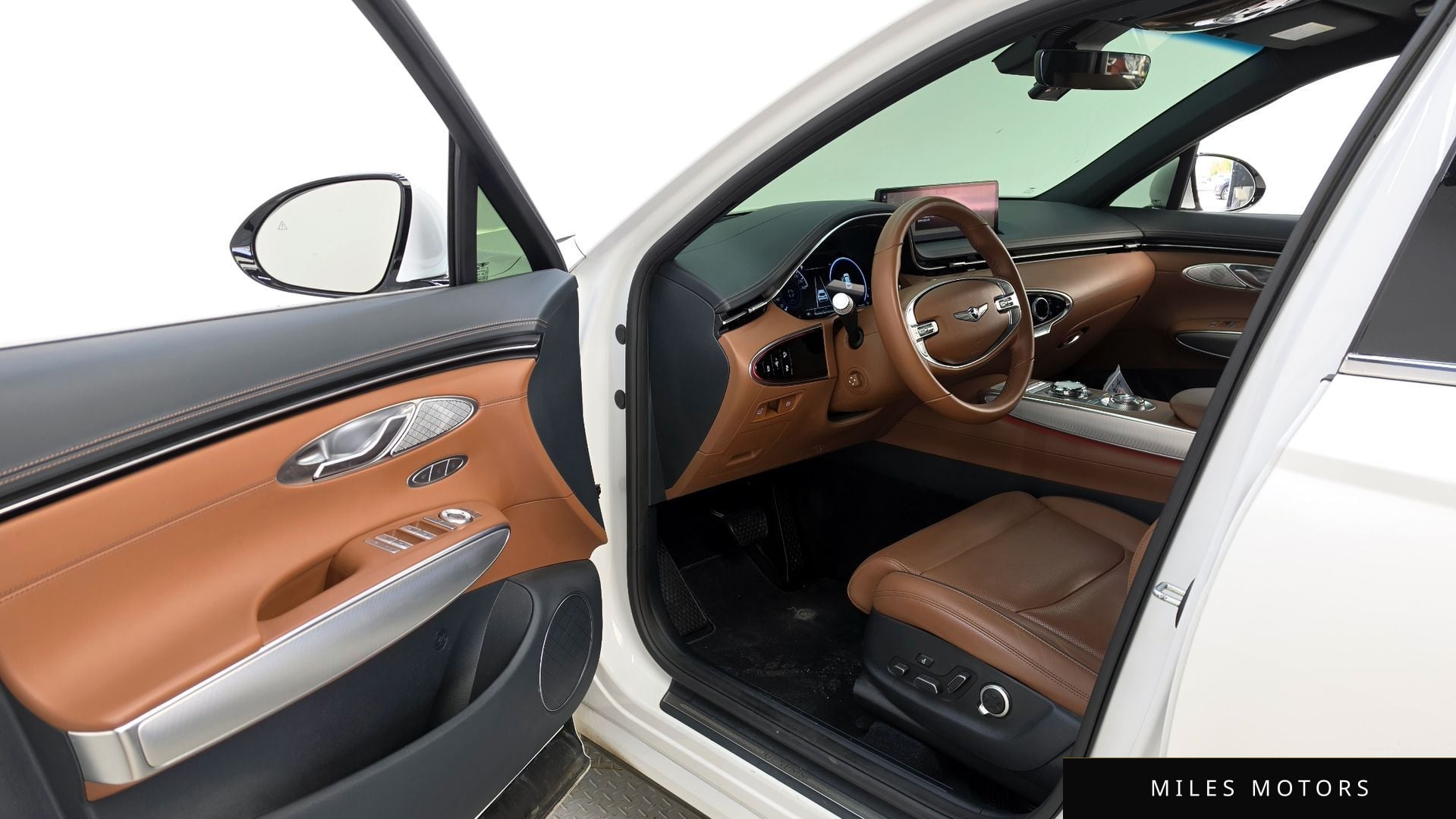 Genesis GV70 2022 — миниатюра 13