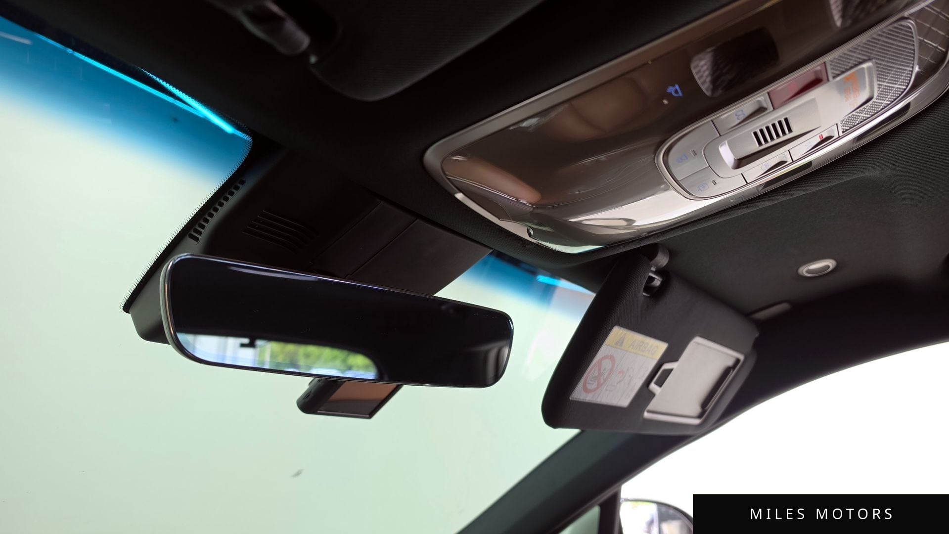 Genesis GV70 2022 — миниатюра 24