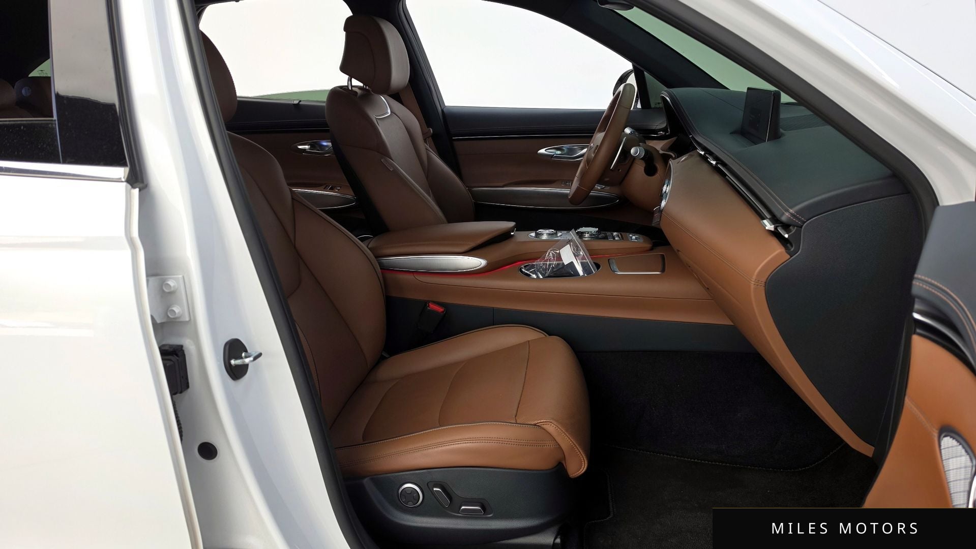 Genesis GV70 2022 — миниатюра 16