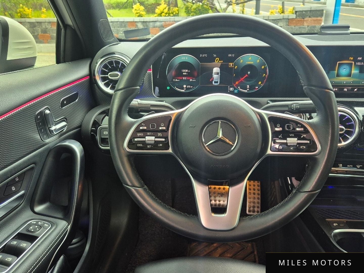Mercedes-Benz A-클래스 W177 2020 — миниатюра 17