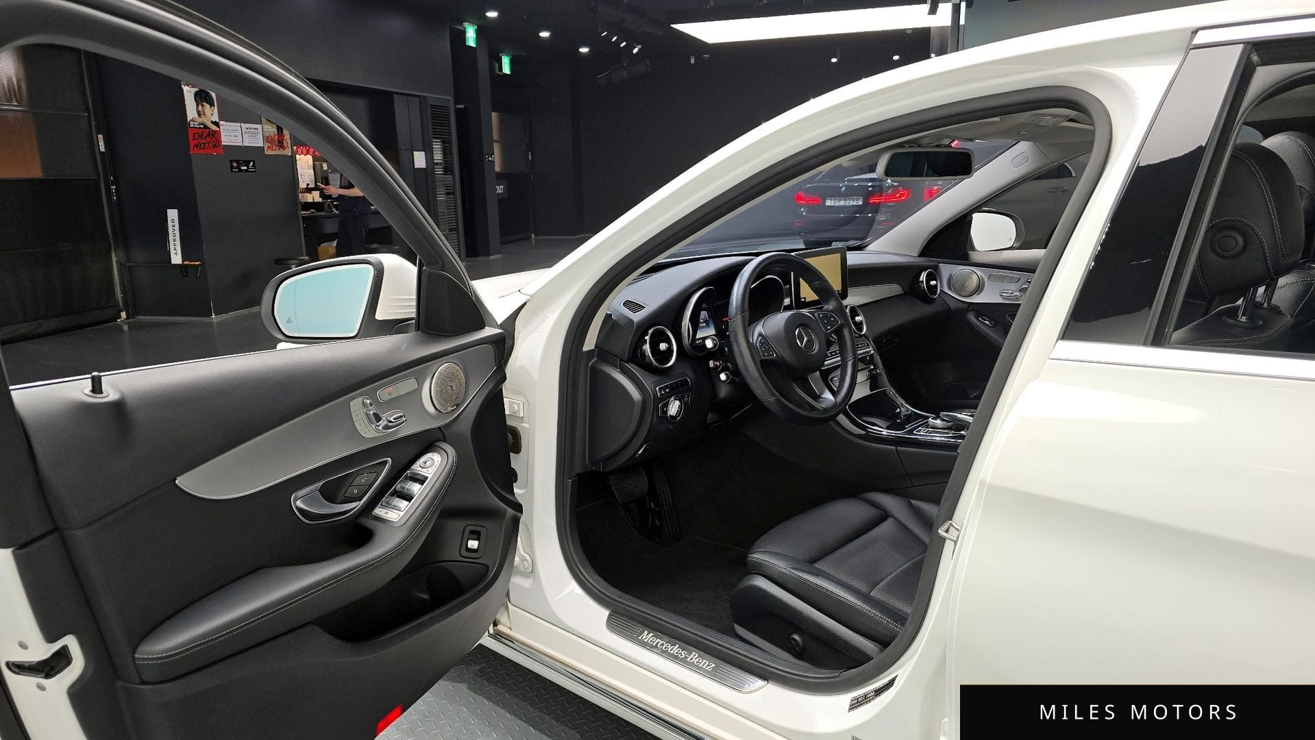 Mercedes-Benz C-Class W205 2017 — миниатюра 10