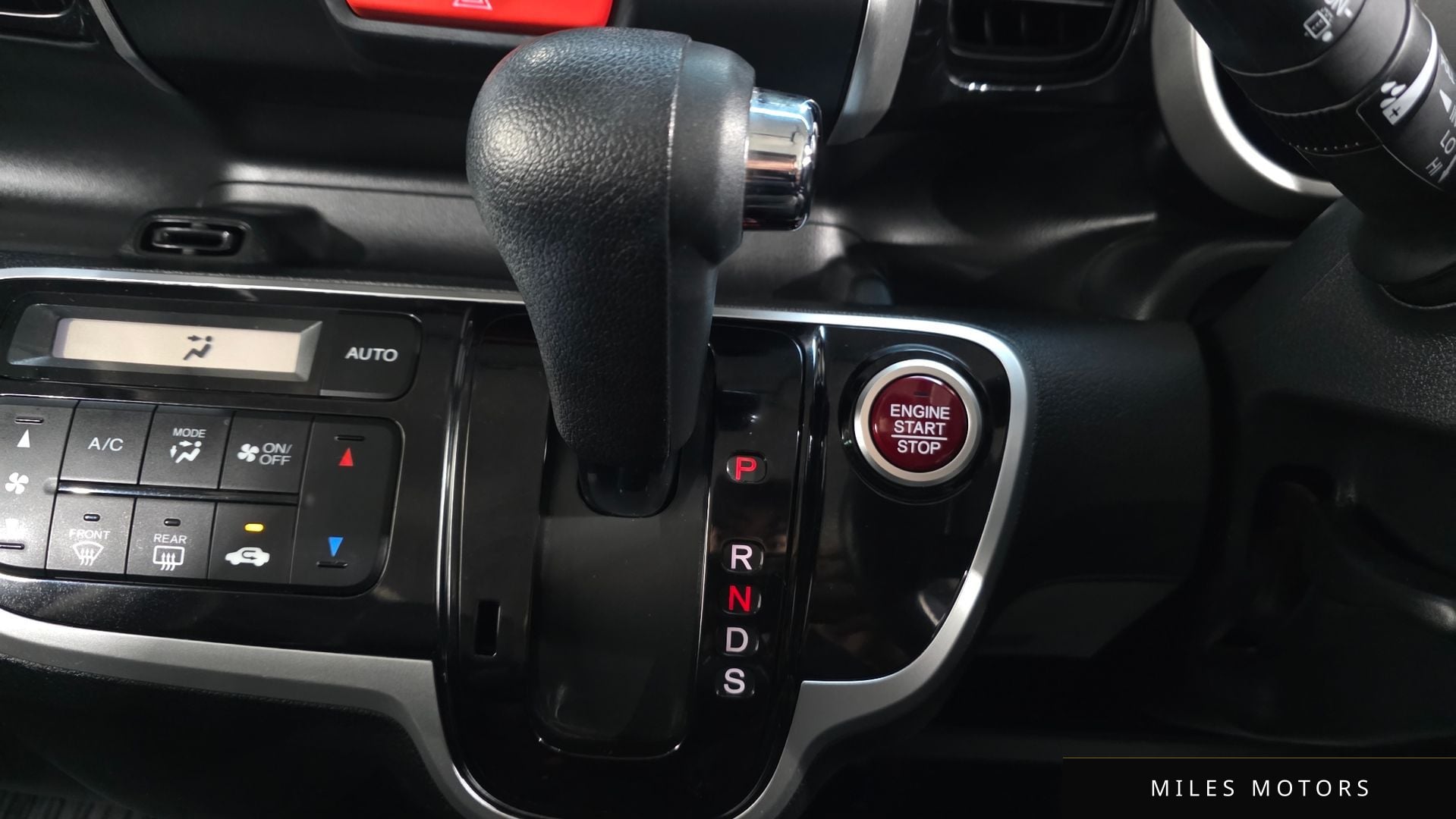 Honda N-BOX 2016 — миниатюра 9