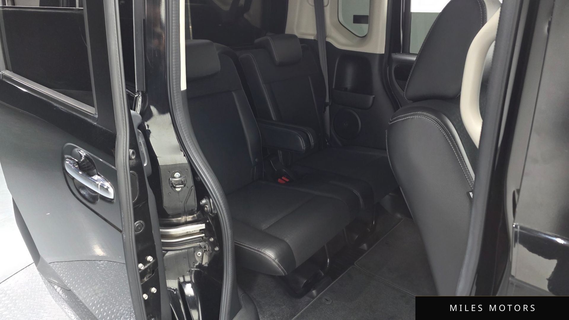 Honda N-BOX 2016 — миниатюра 11
