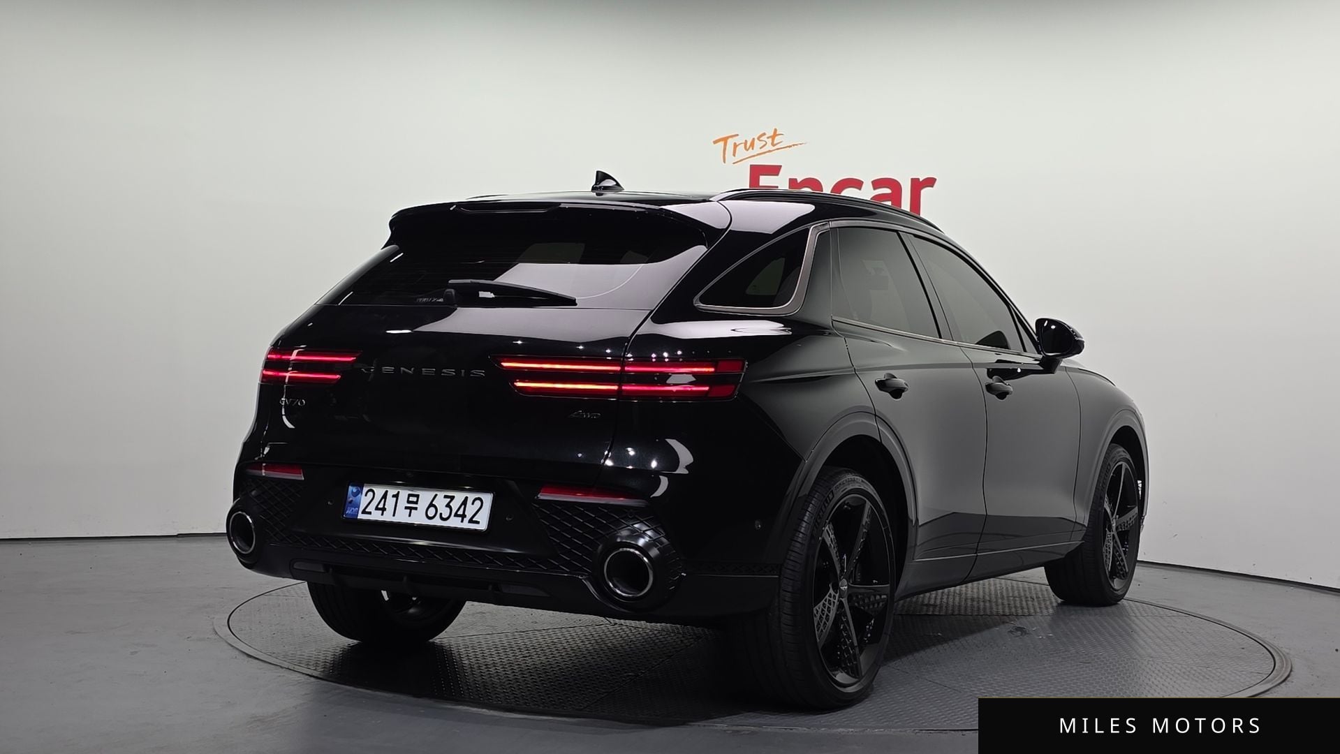 Genesis GV70 2023 — миниатюра 2