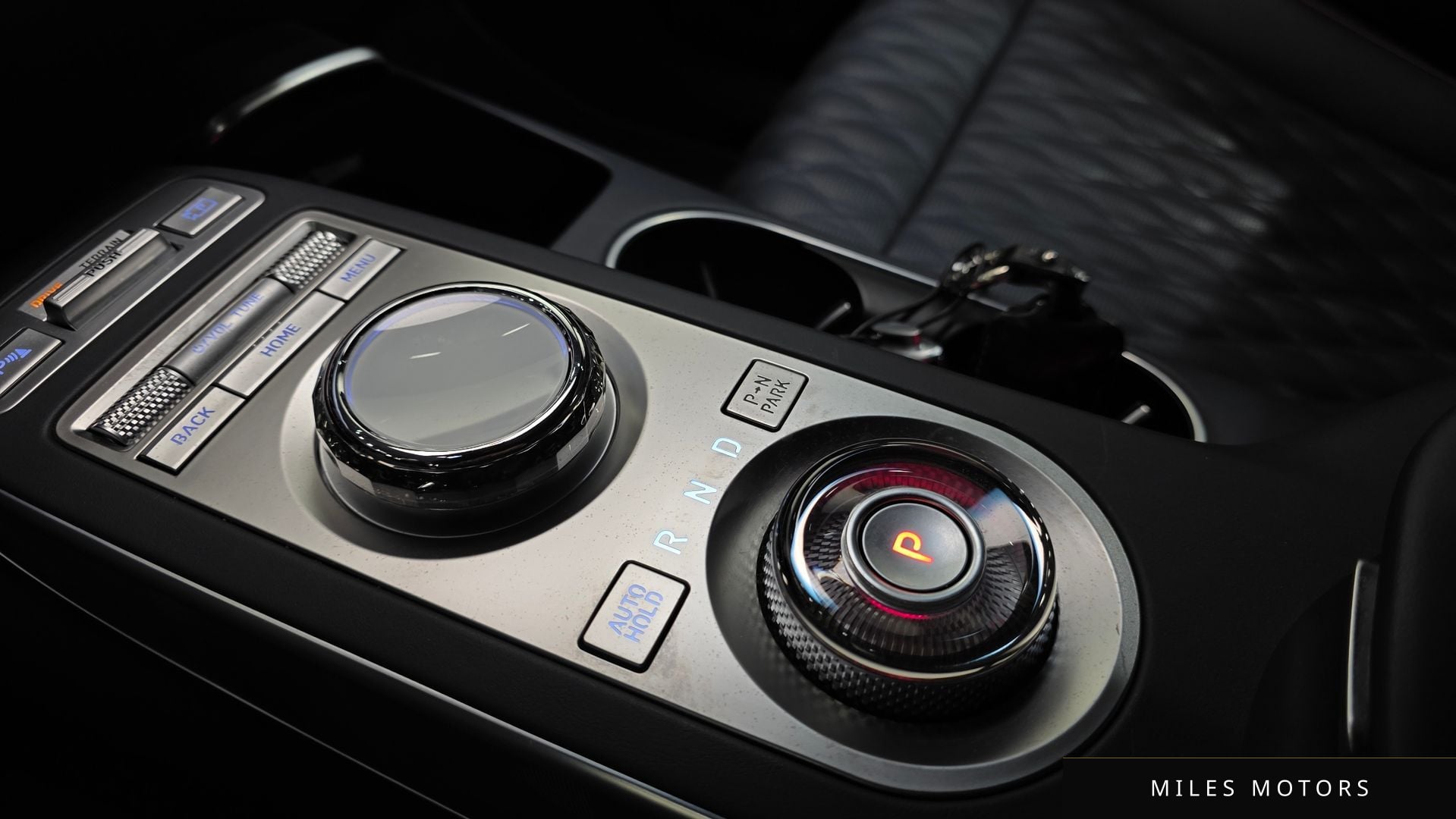 Genesis GV70 2023 — миниатюра 9