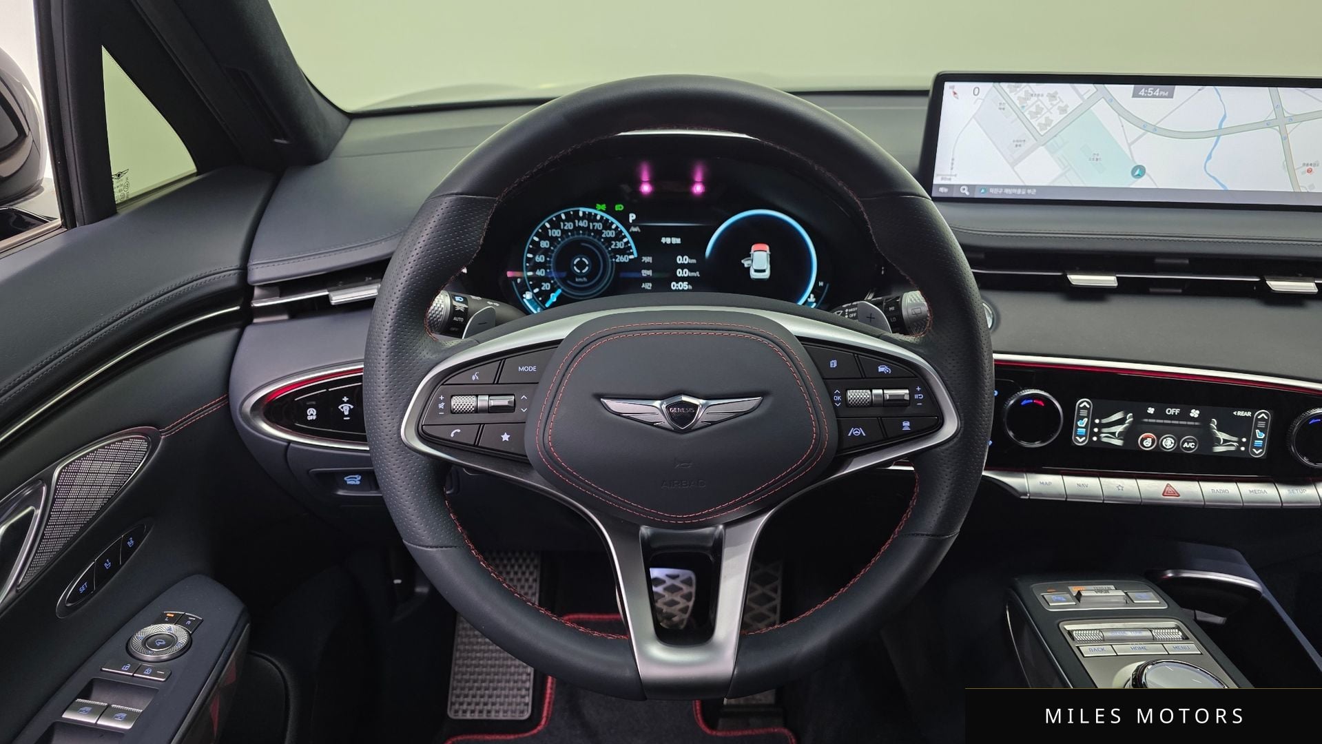 Genesis GV70 2023 — миниатюра 14