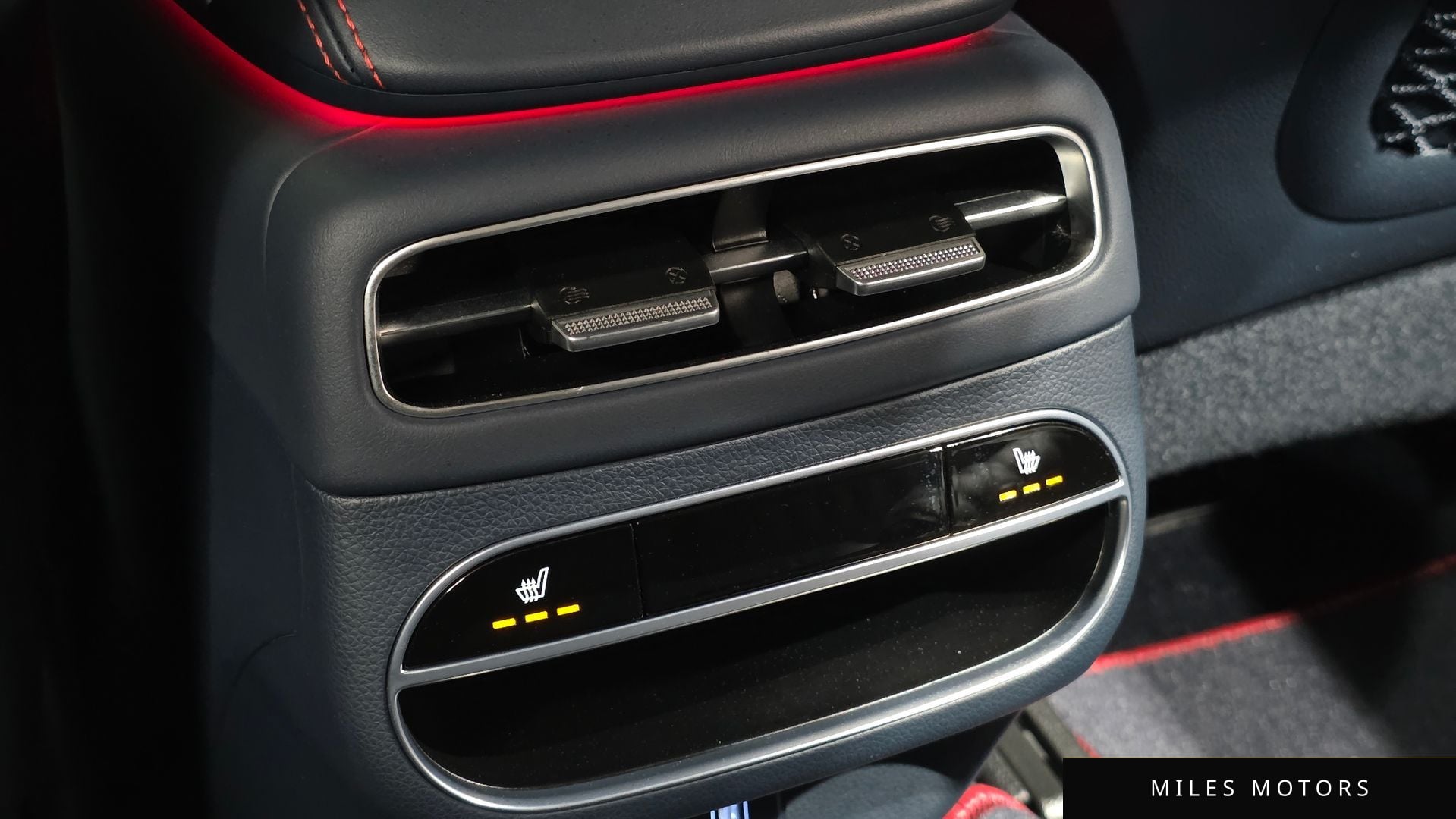Genesis GV70 2023 — миниатюра 17