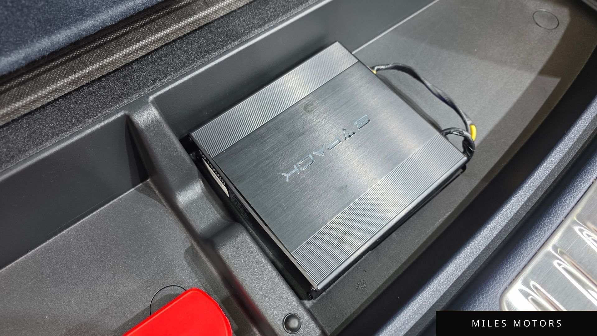 Genesis GV70 2023 — миниатюра 20