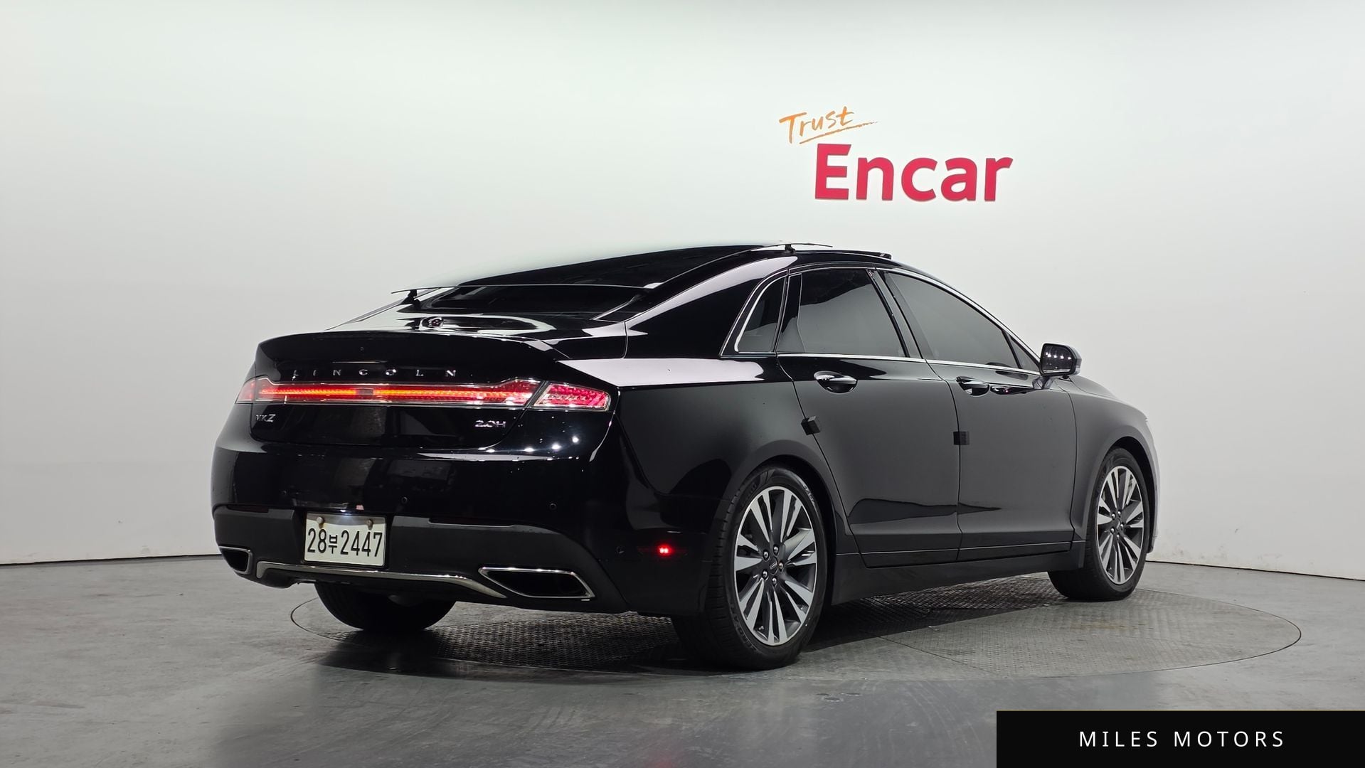 Lincoln MKZ 2017 — миниатюра 2