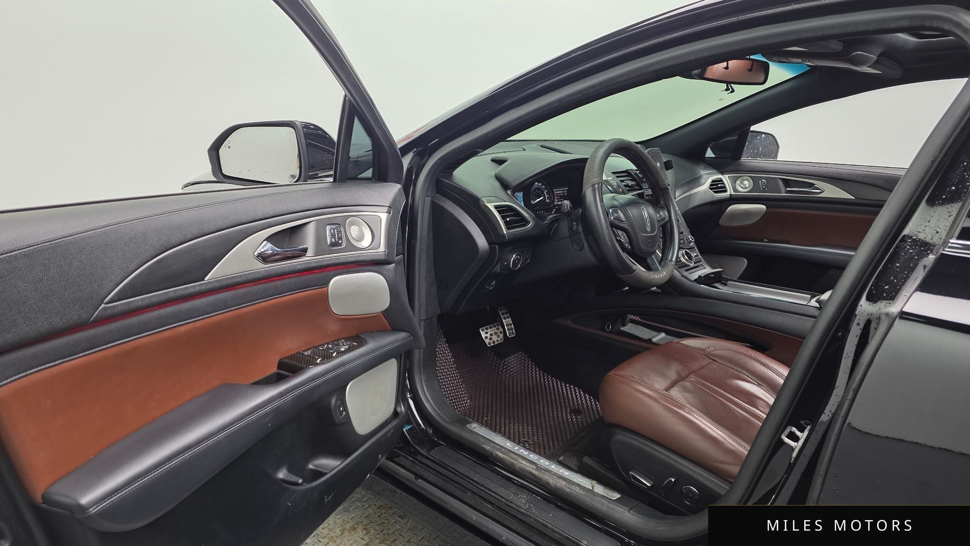 Lincoln MKZ 2017 — миниатюра 13