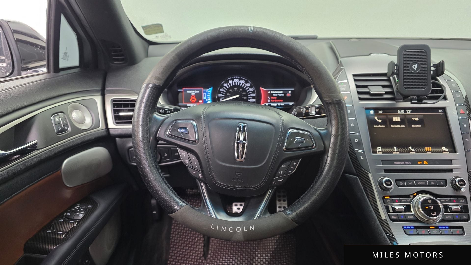 Lincoln MKZ 2017 — миниатюра 19